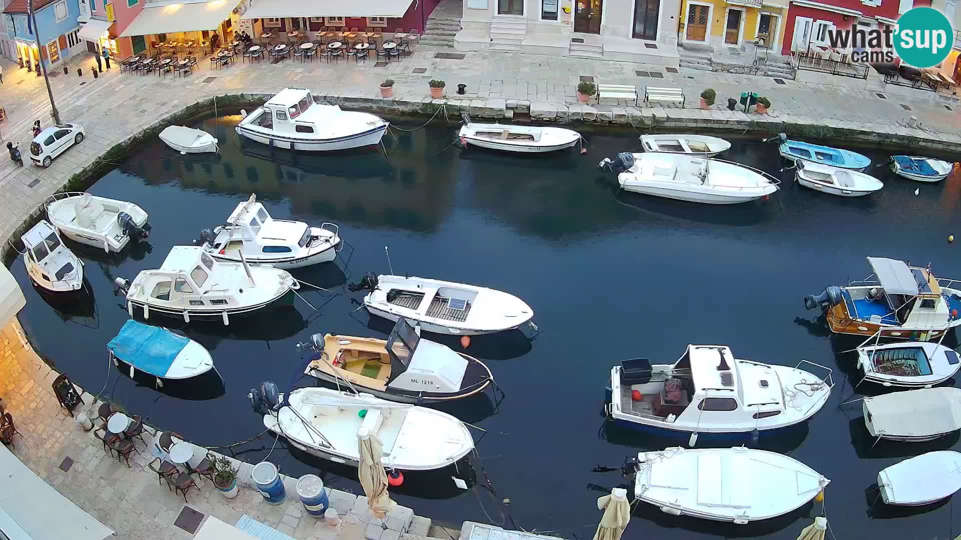 Veli Lošinj web kamera – trgič