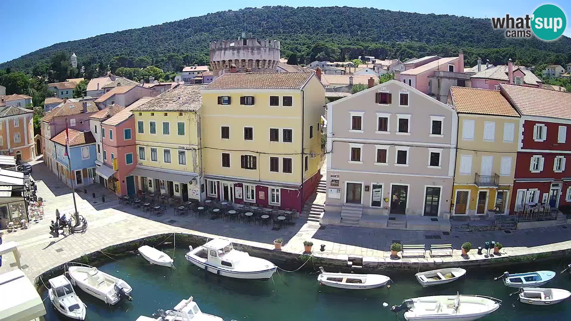 Veli Lošinj spletna kamera – trg