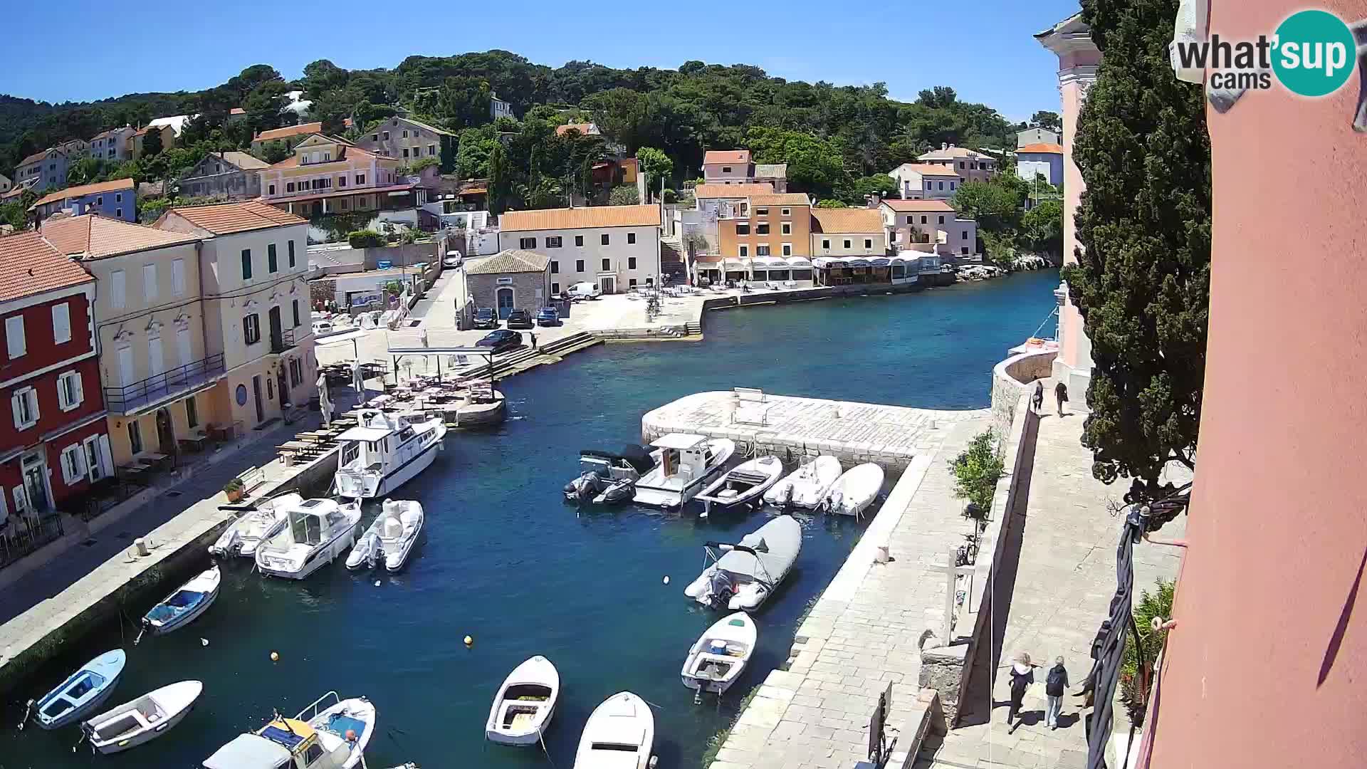 Veli Lošinj web kamera – trgič