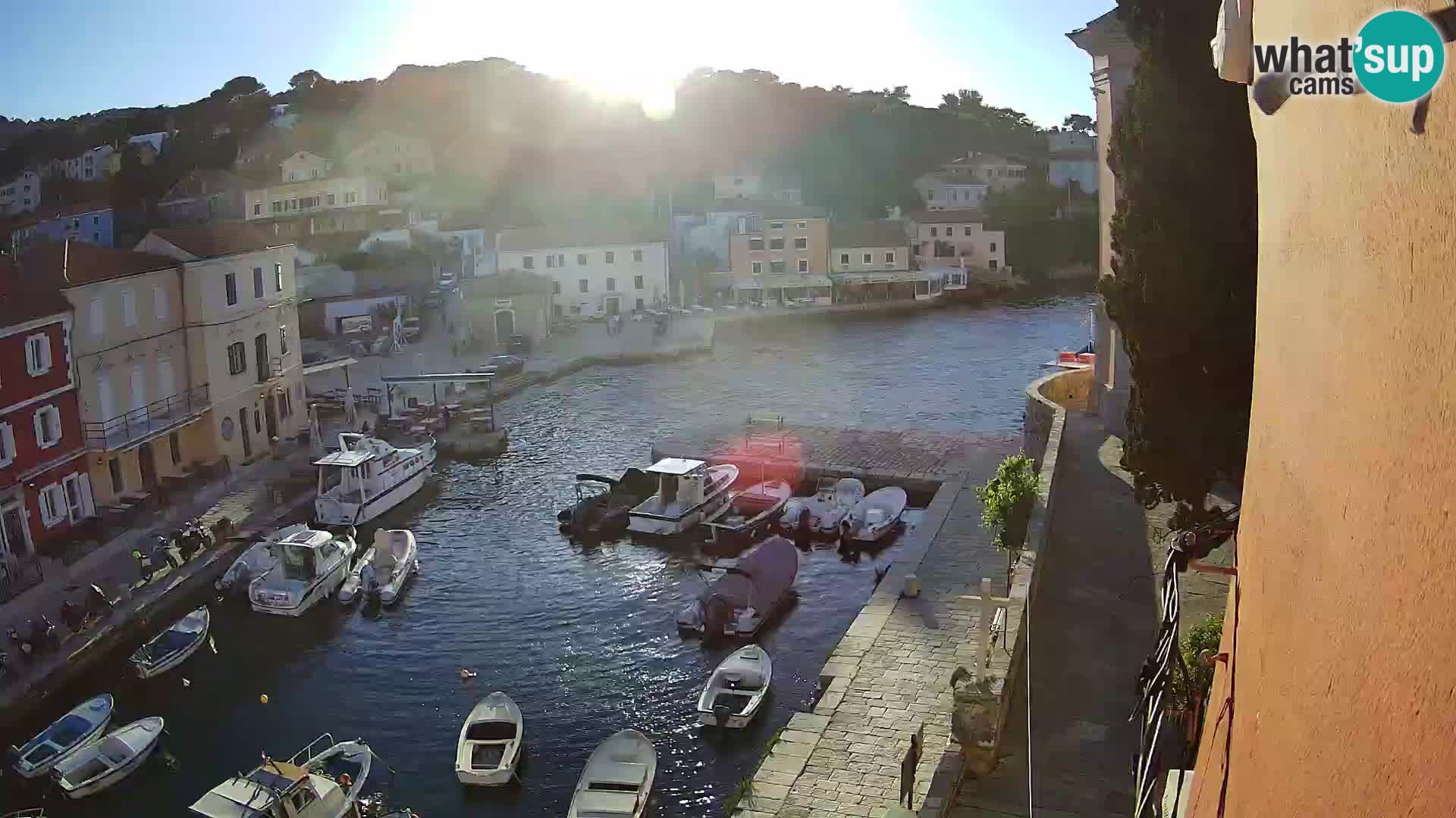 Veli Lošinj livecam – Carre