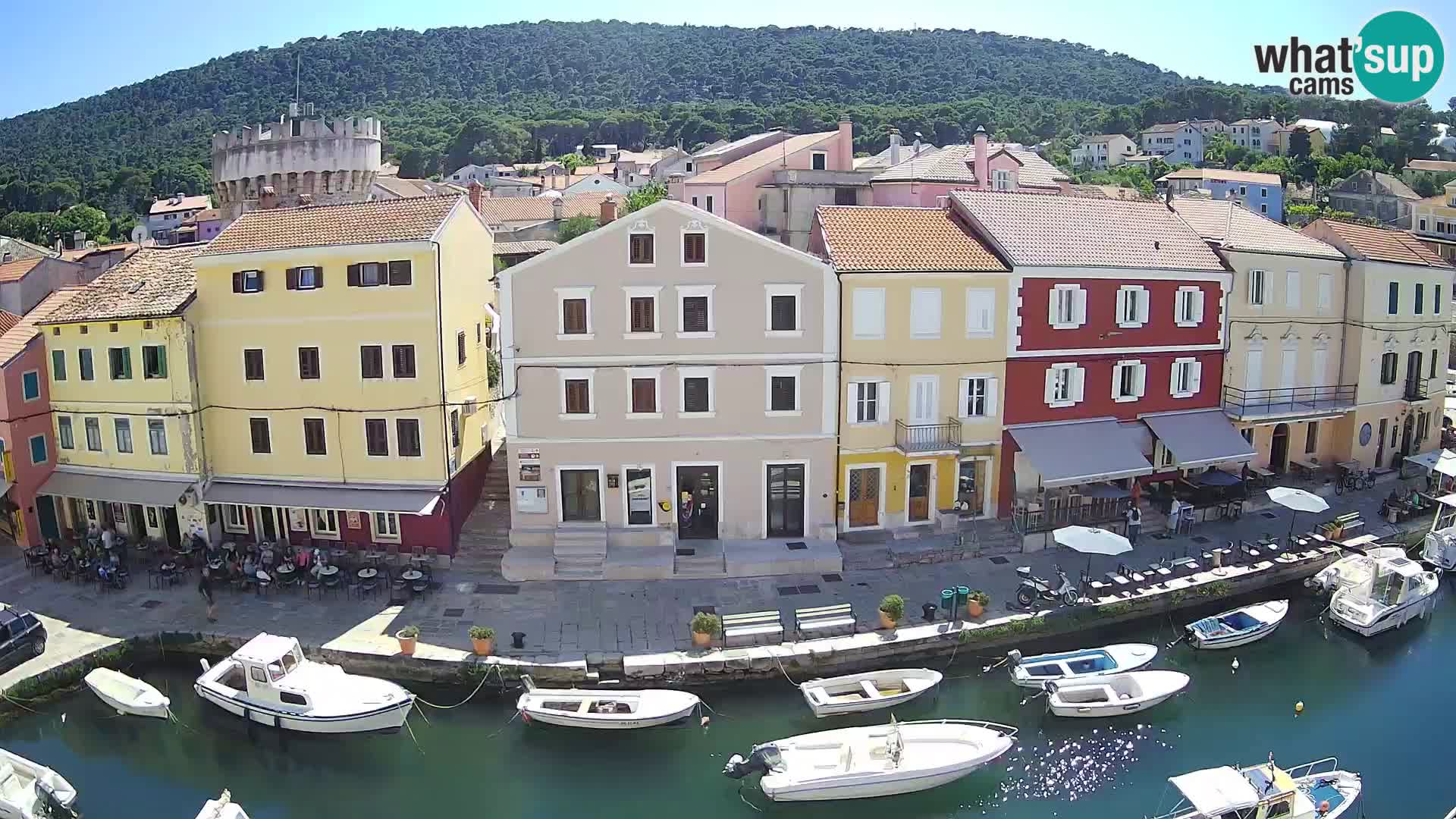 Veli Lošinj camera en vivo – plaza
