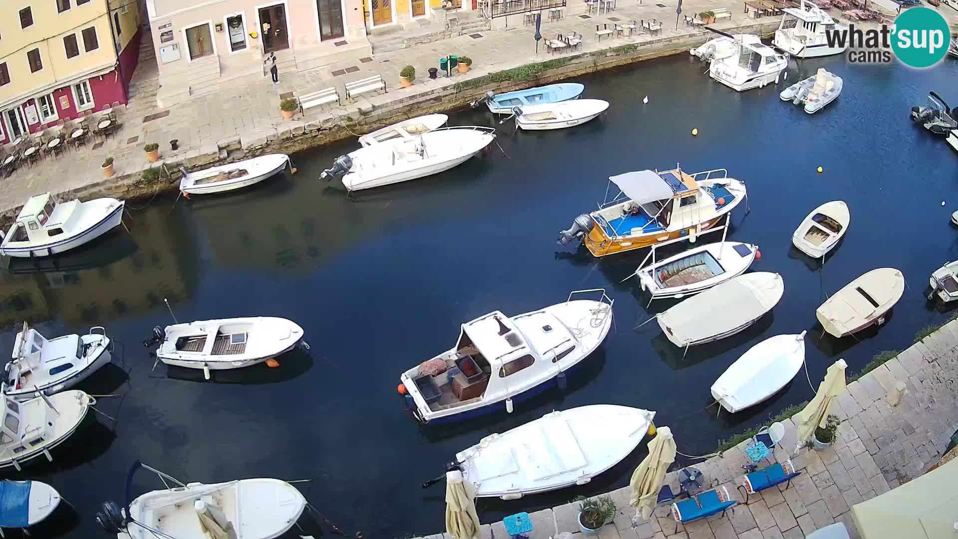 Veli Lošinj web kamera – trgič