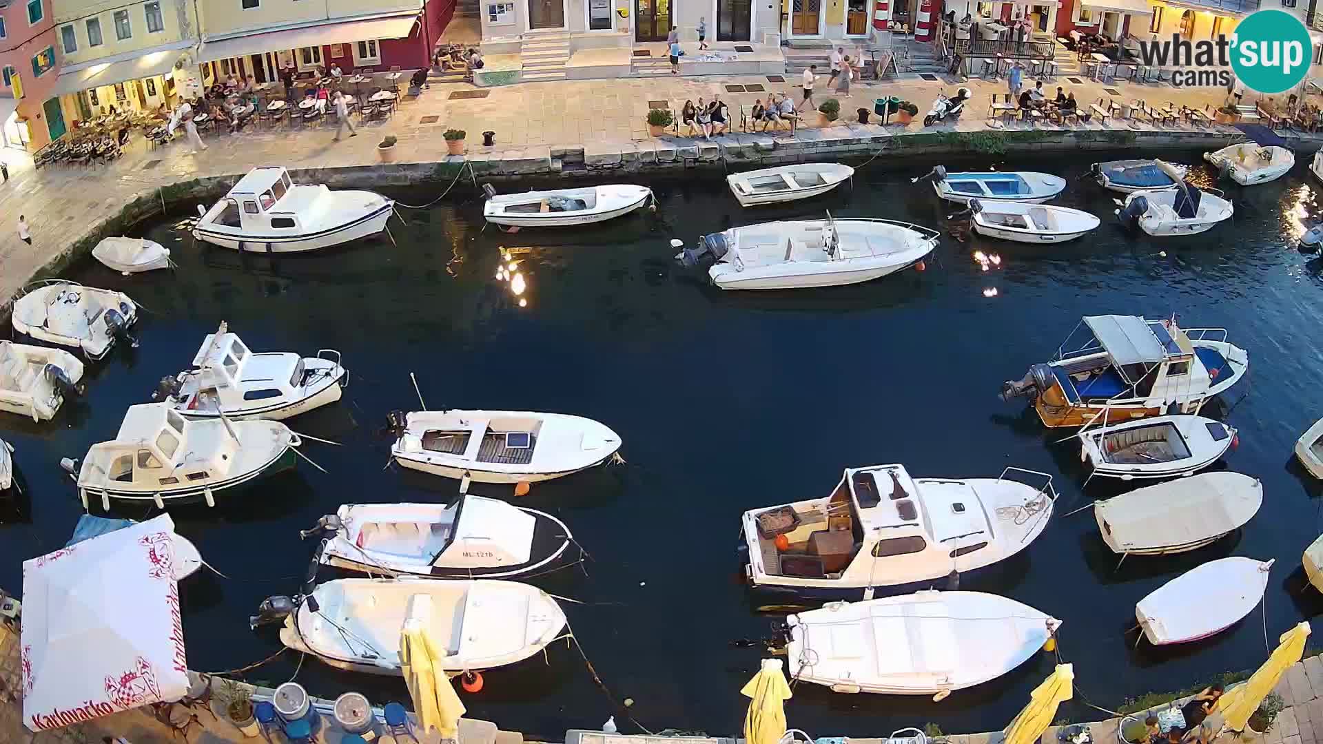 Veli Lošinj spletna kamera – trg