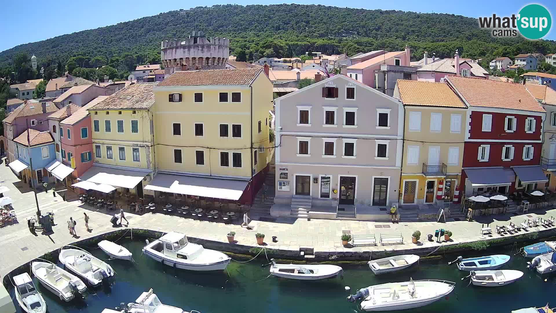 Veli Lošinj spletna kamera – trg