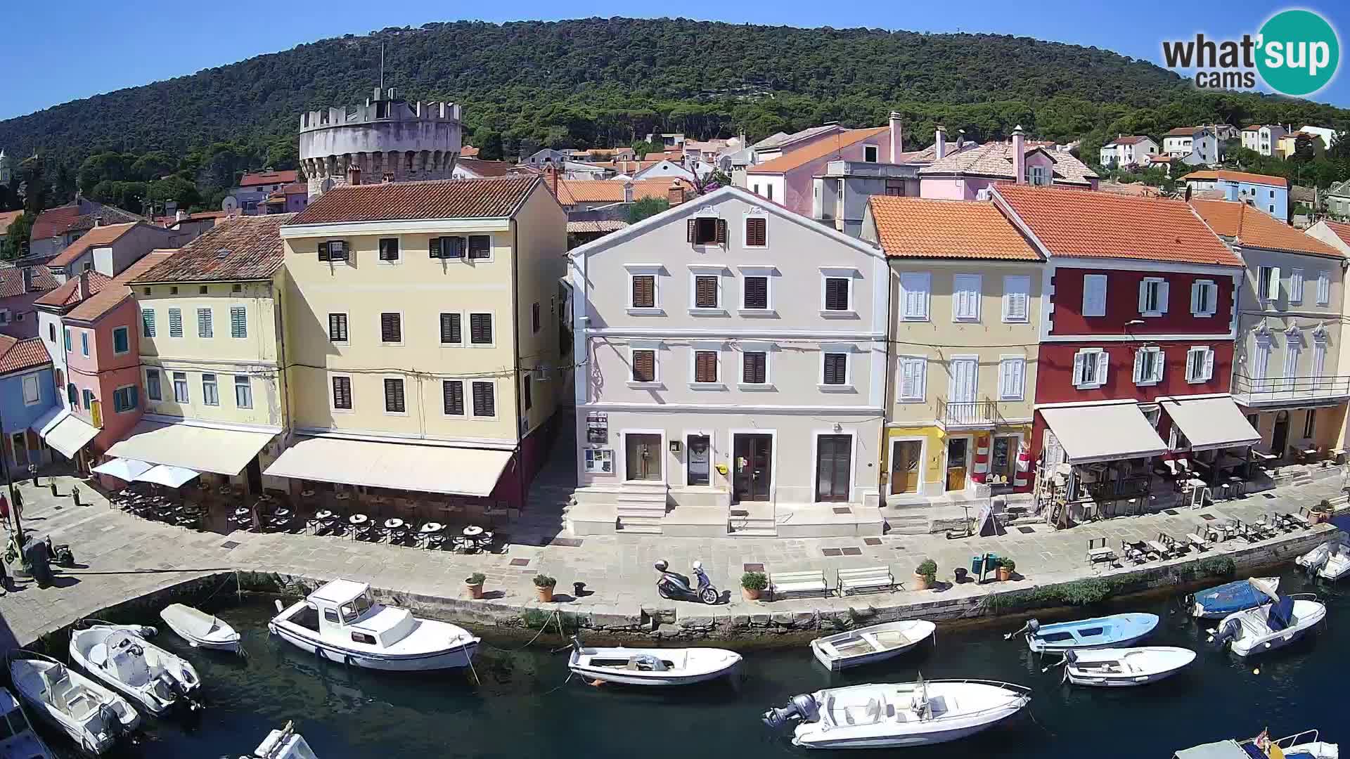 Veli Lošinj web kamera – trgič