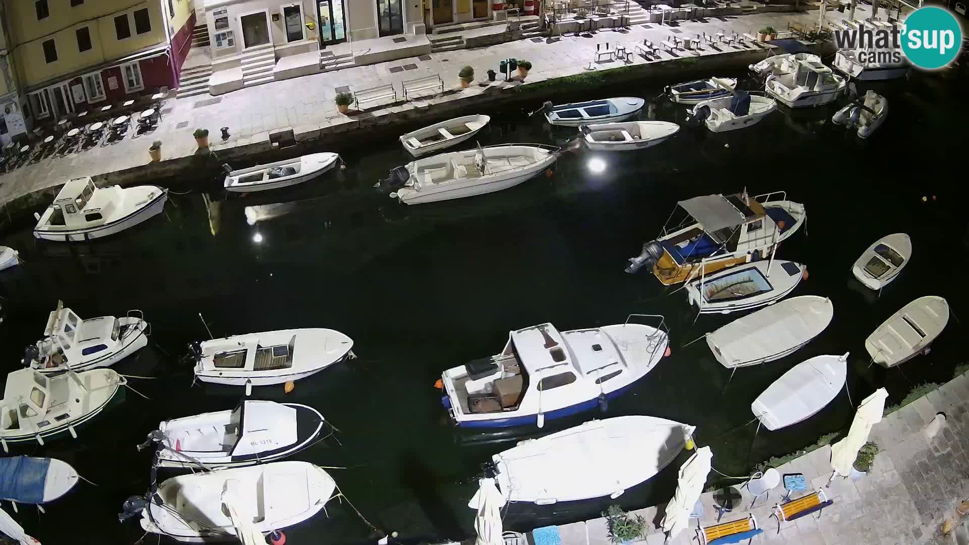 Veli Lošinj spletna kamera – trg