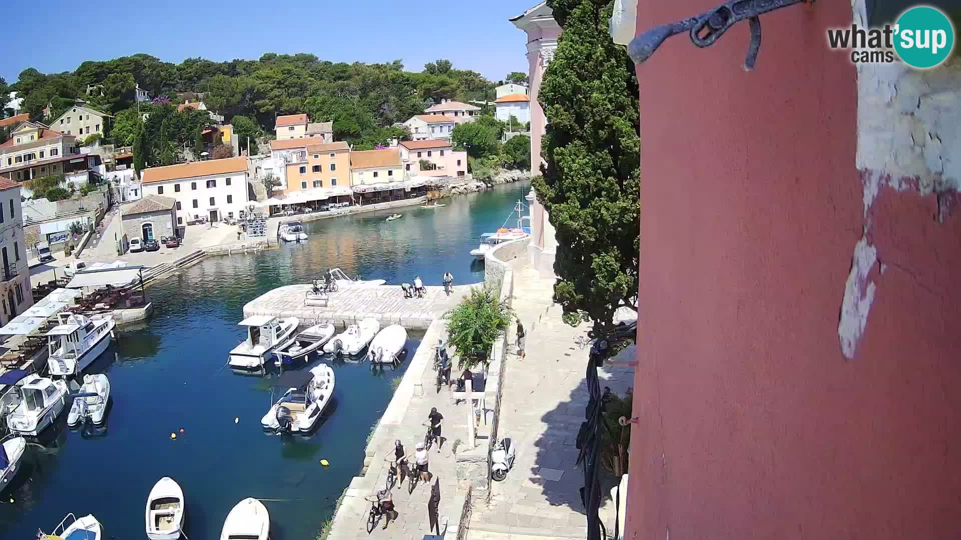 Veli Lošninj webcam – main square