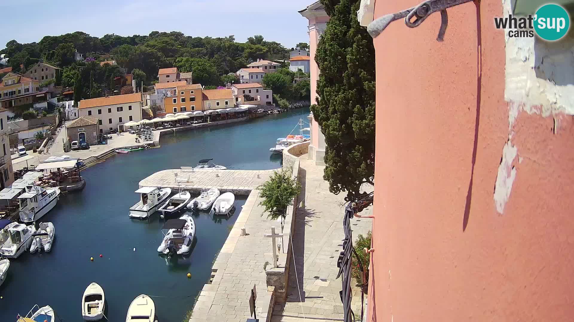 Veli Lošninj webcam – main square