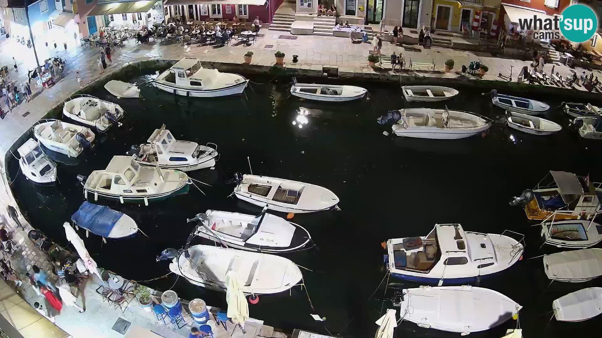 Veli Lošinj web kamera – trgič