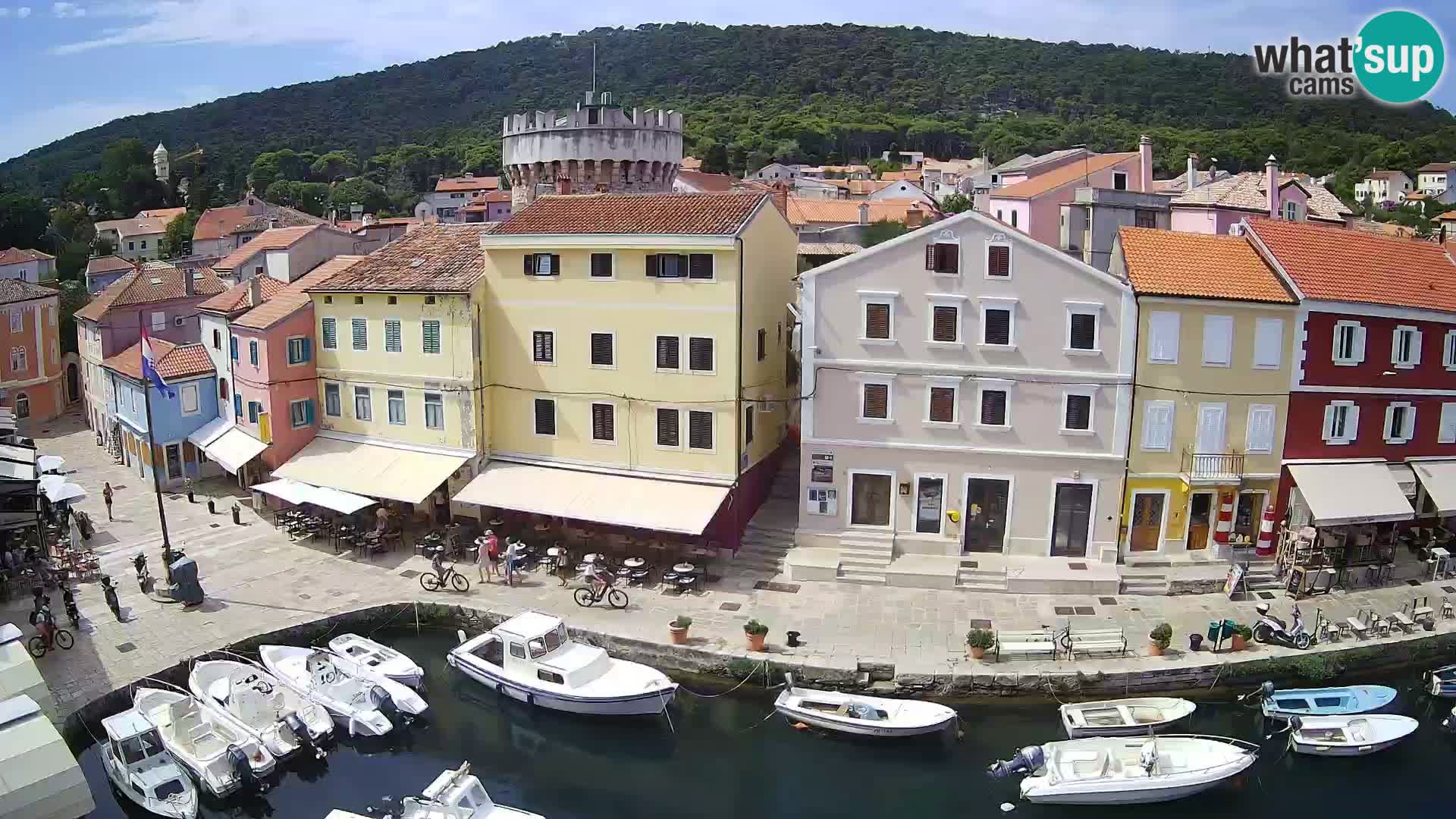 Veli Lošinj web kamera – trgič