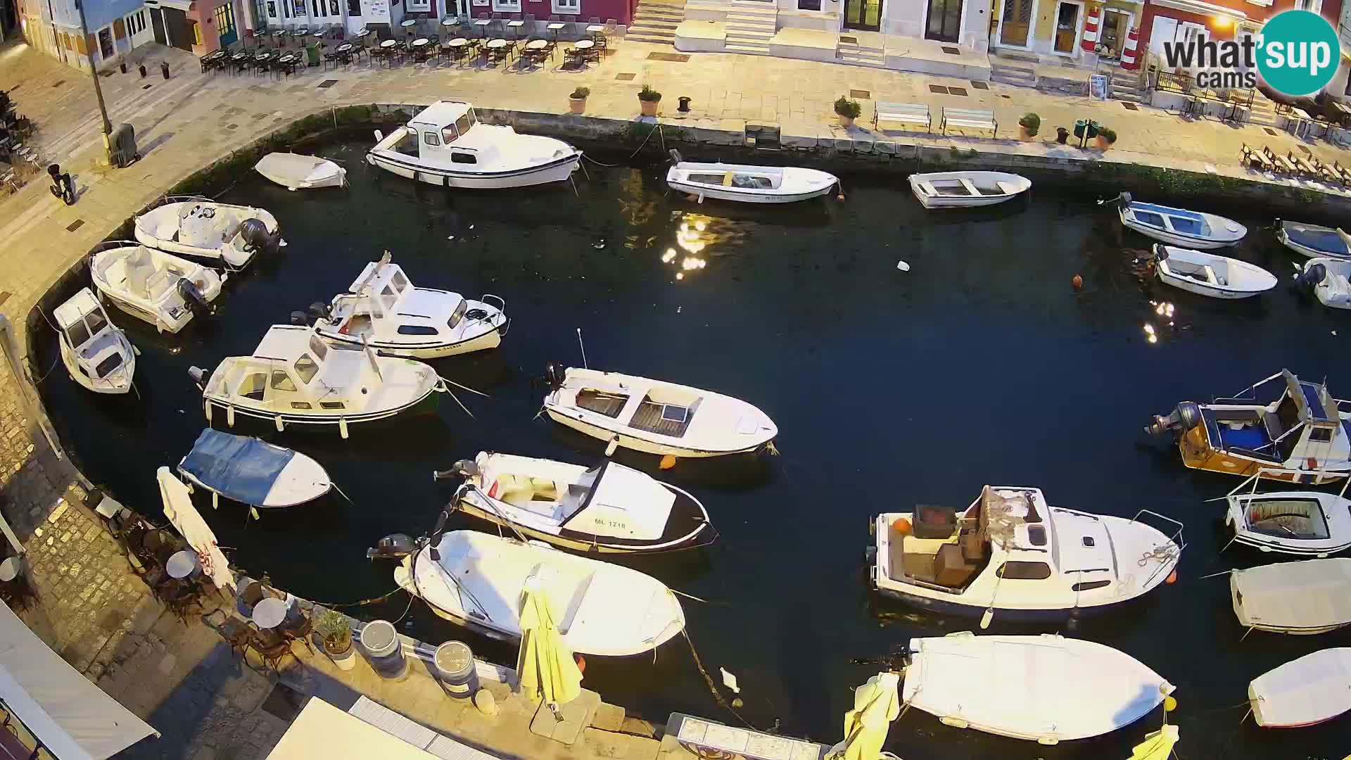 Veli Lošinj spletna kamera – trg
