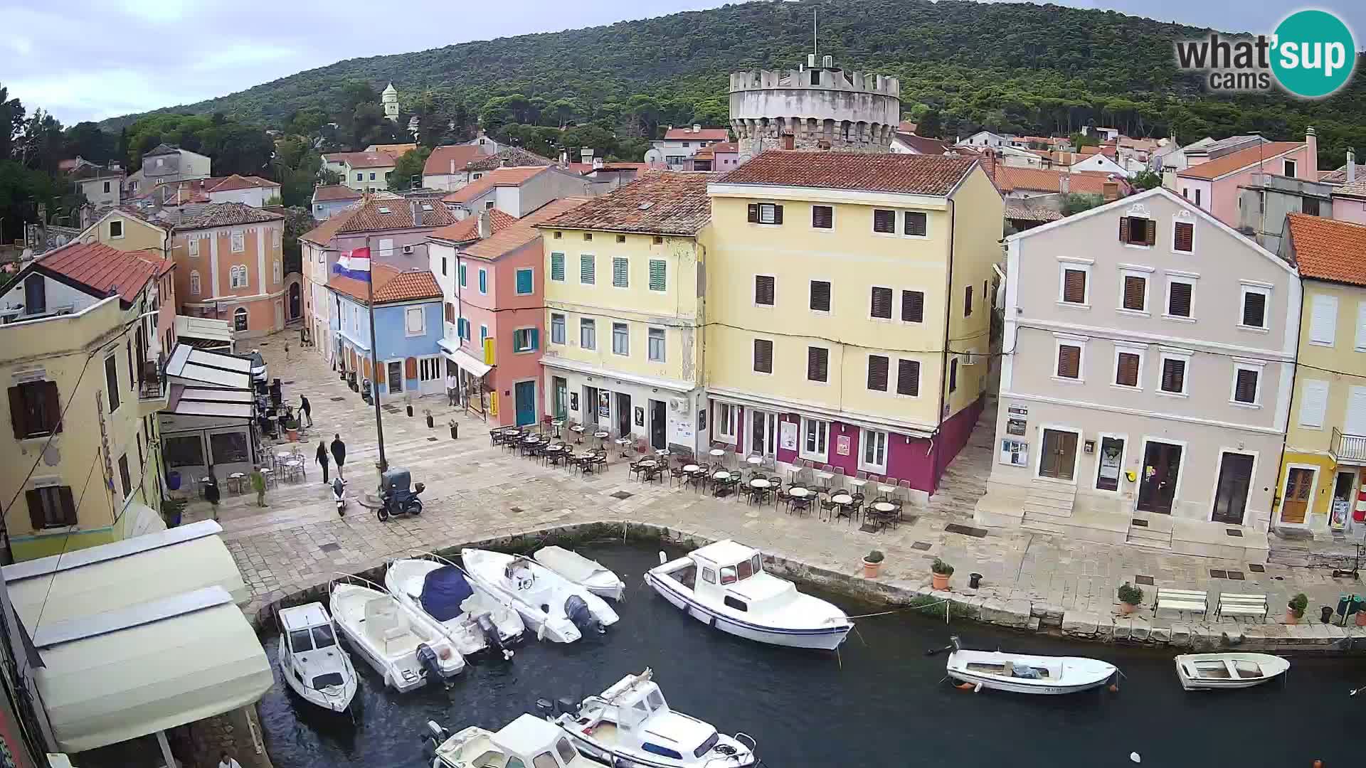 Veli Lošinj web kamera – trgič
