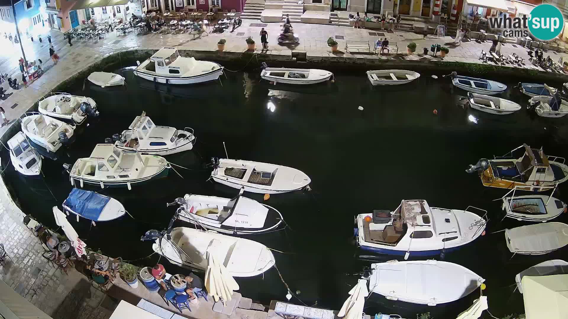 Veli Lošinj web kamera – trgič