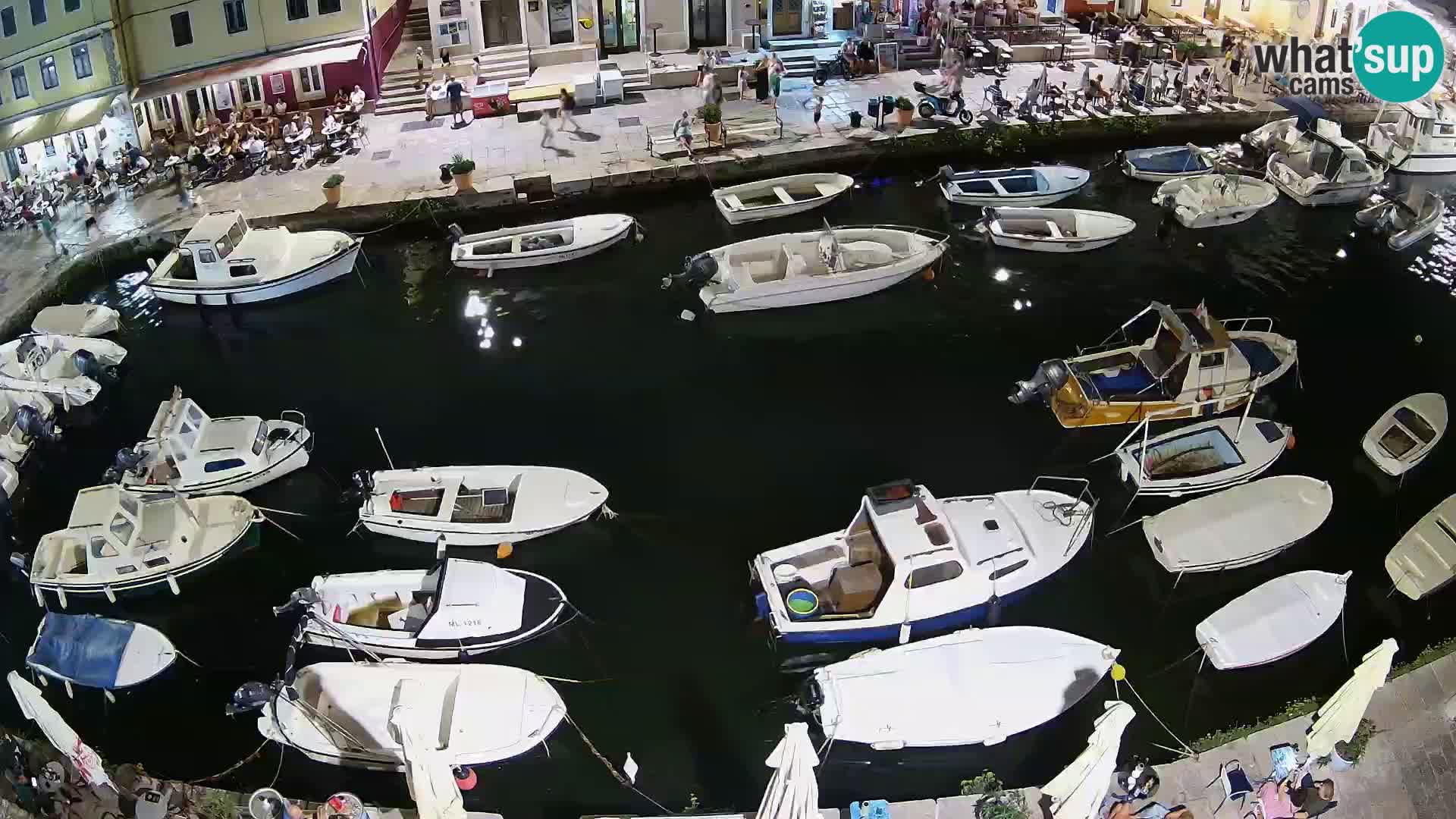 Veli Lošinj web kamera – trgič