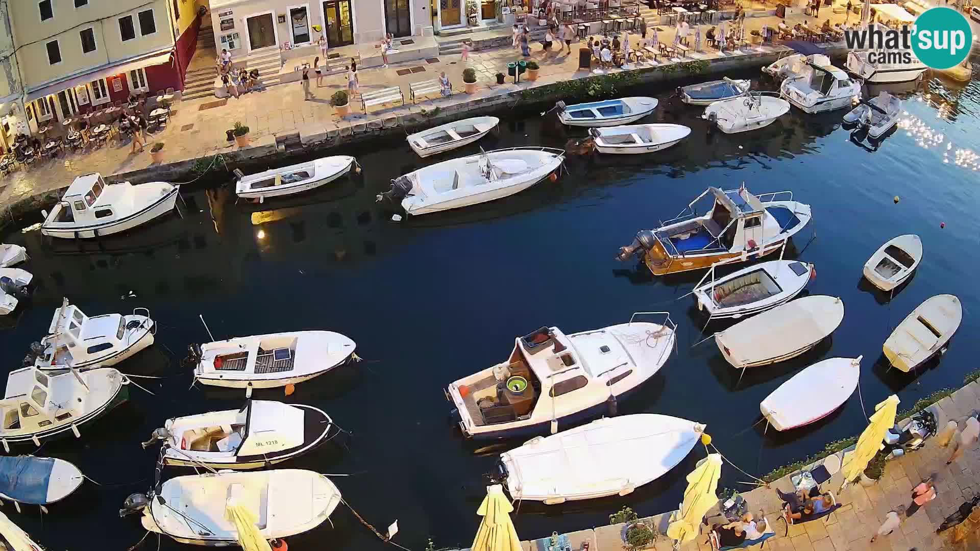 Veli Lošinj web kamera – trgič