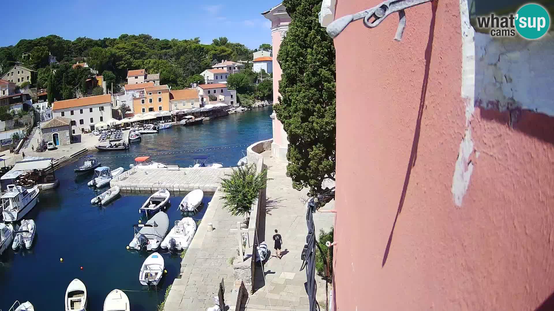 Veli Lošninj webcam – main square