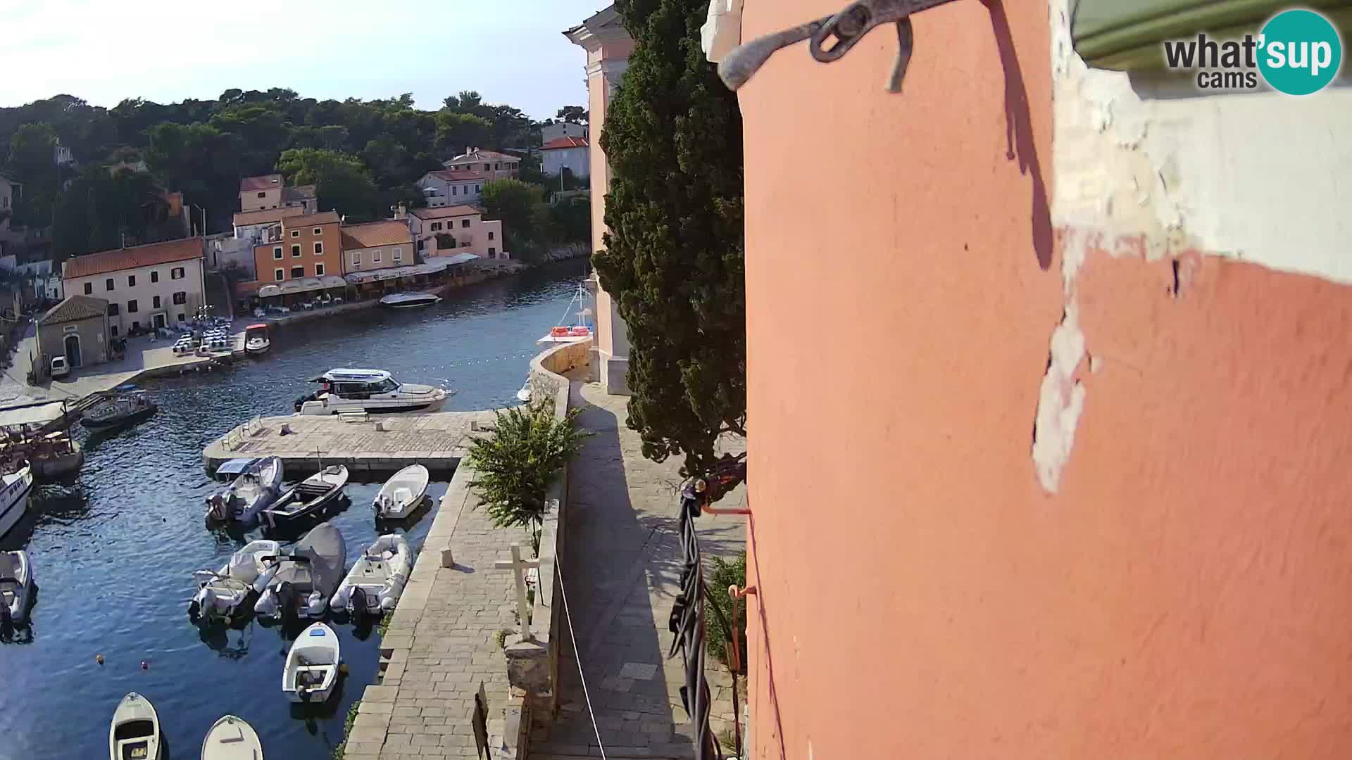 Veli Lošinj web kamera – trgič