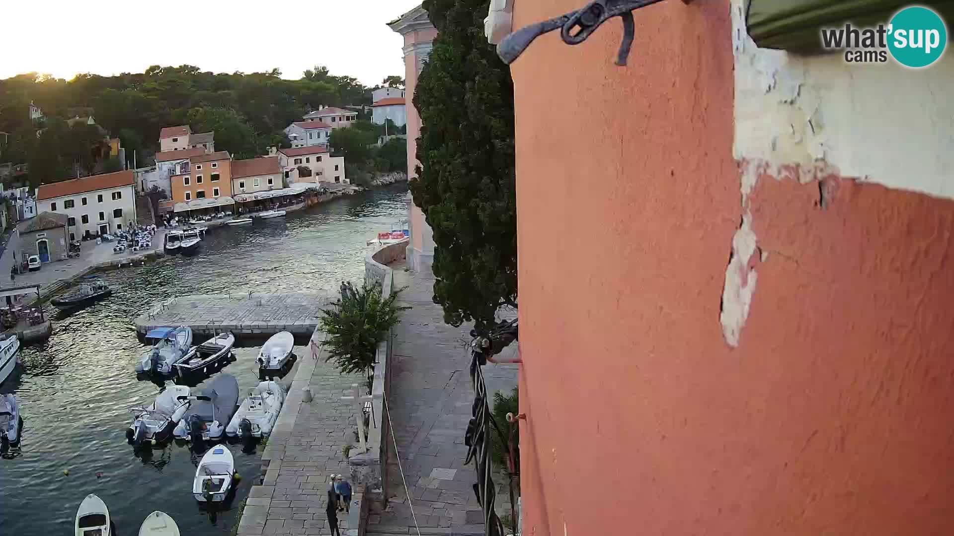 Veli Lošinj web kamera – trgič
