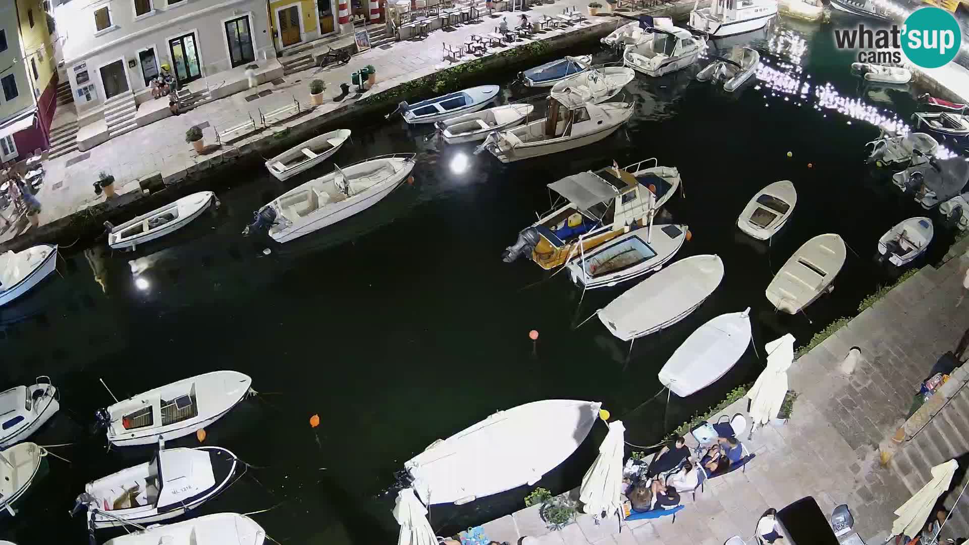 Veli Lošinj web kamera – trgič