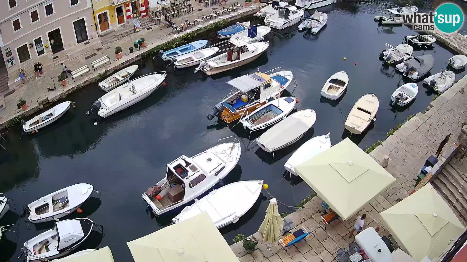 Veli Lošinj web kamera – trgič