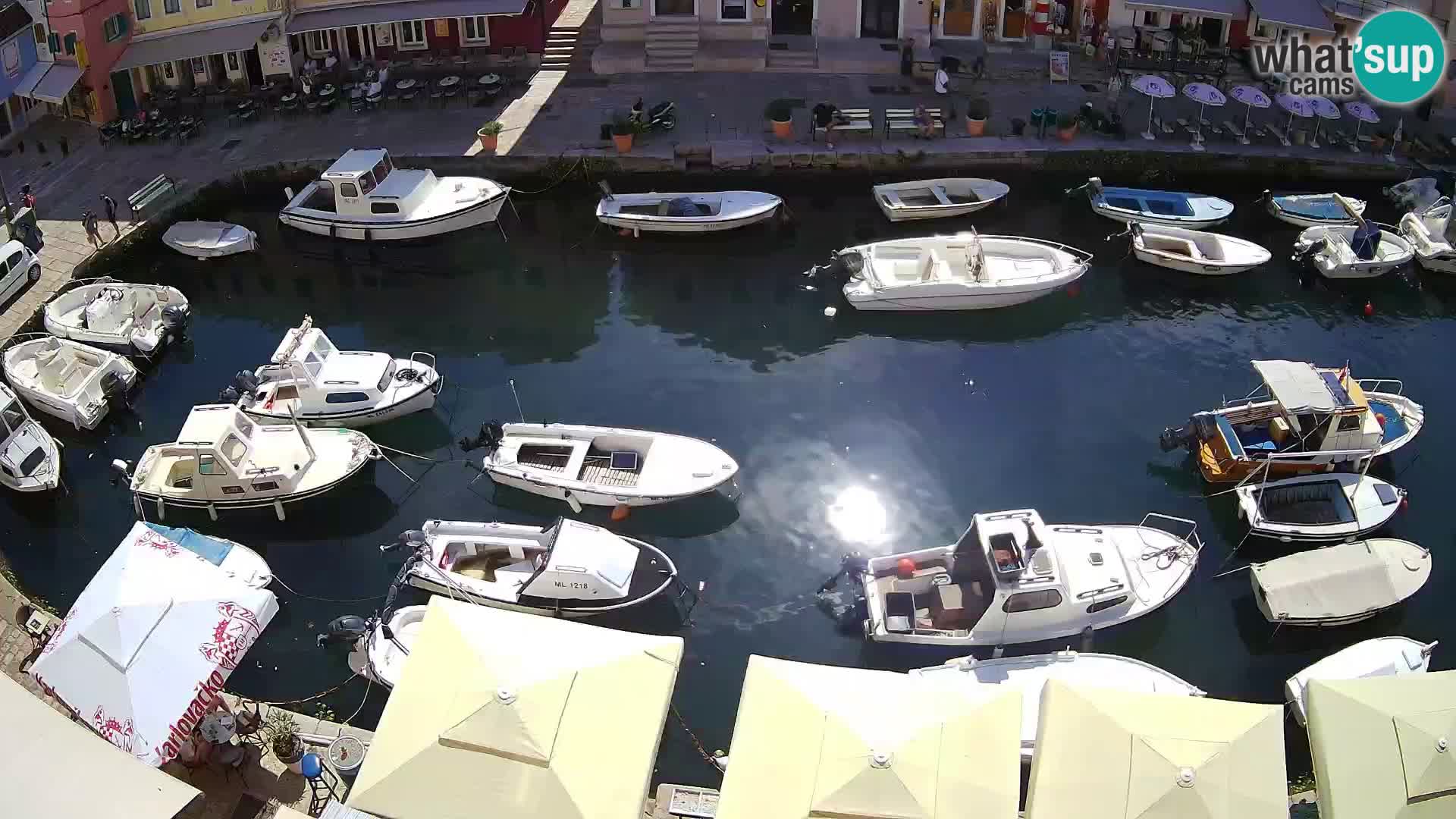 Veli Lošinj web kamera – trgič