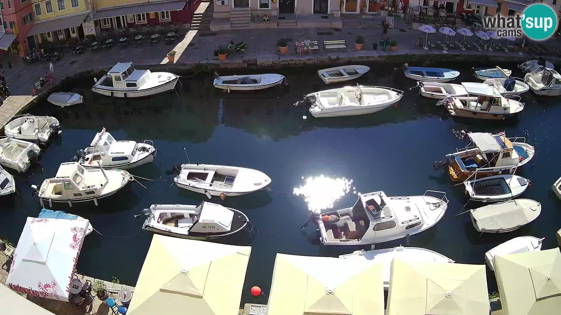 Veli Lošinj spletna kamera – trg