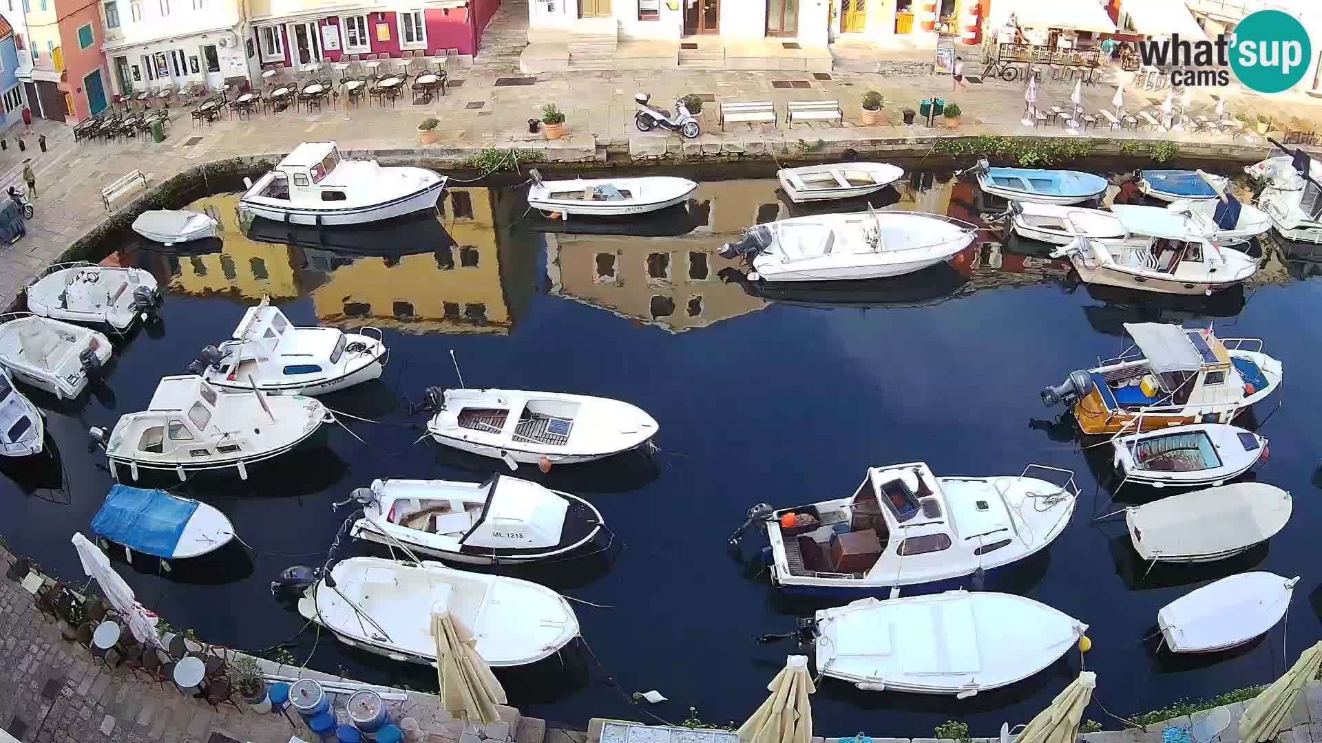 Veli Lošinj spletna kamera – trg