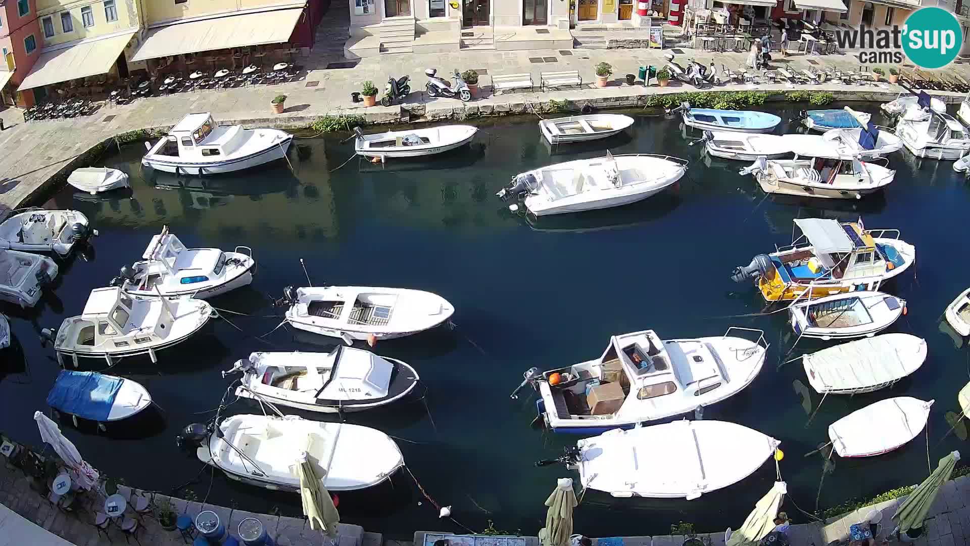 Veli Lošinj web kamera – trgič