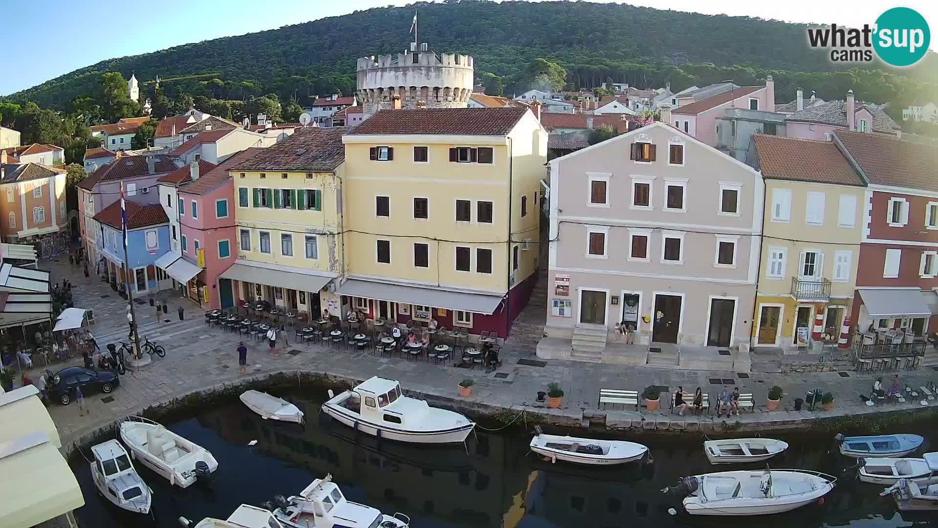 Veli Lošinj web kamera – trgič