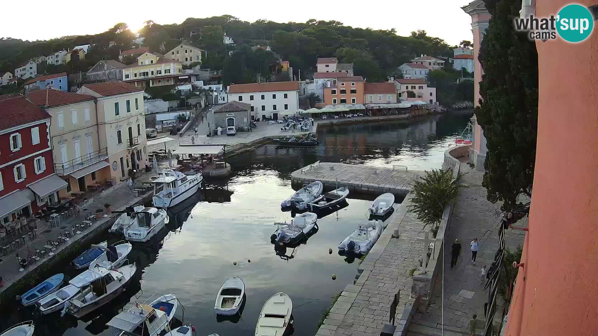 Veli Lošinj livecam – Carre