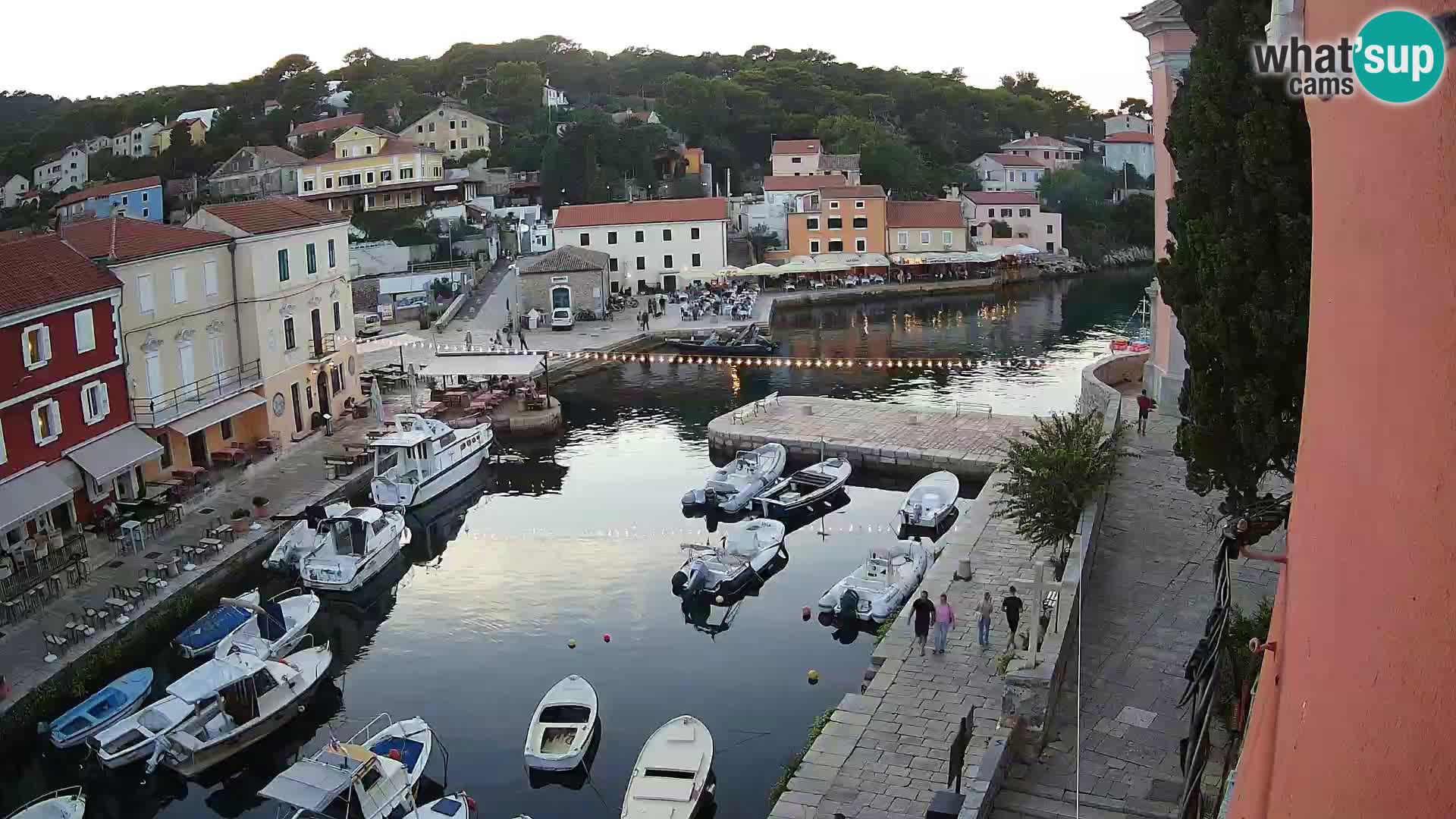 Veli Lošinj camera en vivo – plaza