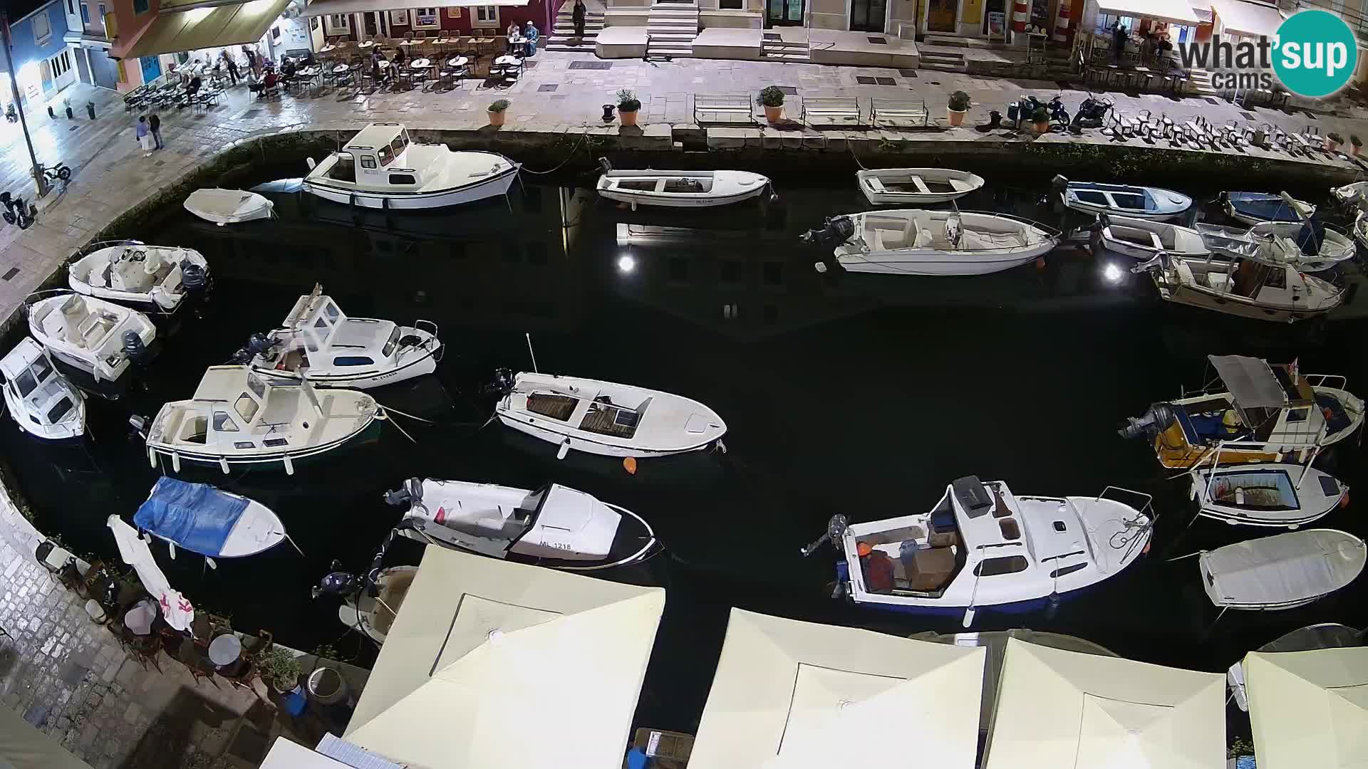 Veli Lošinj spletna kamera – trg
