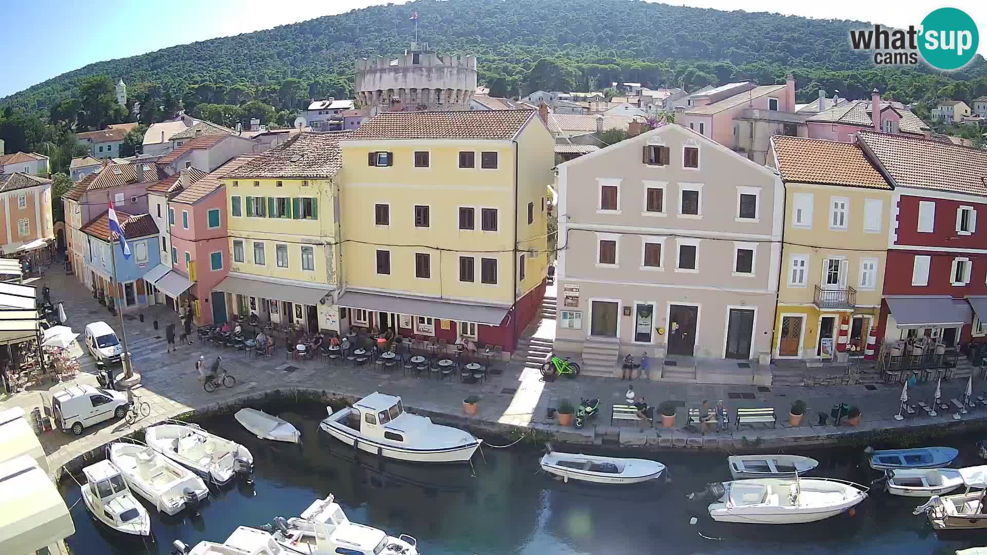 Veli Lošinj web kamera – trgič