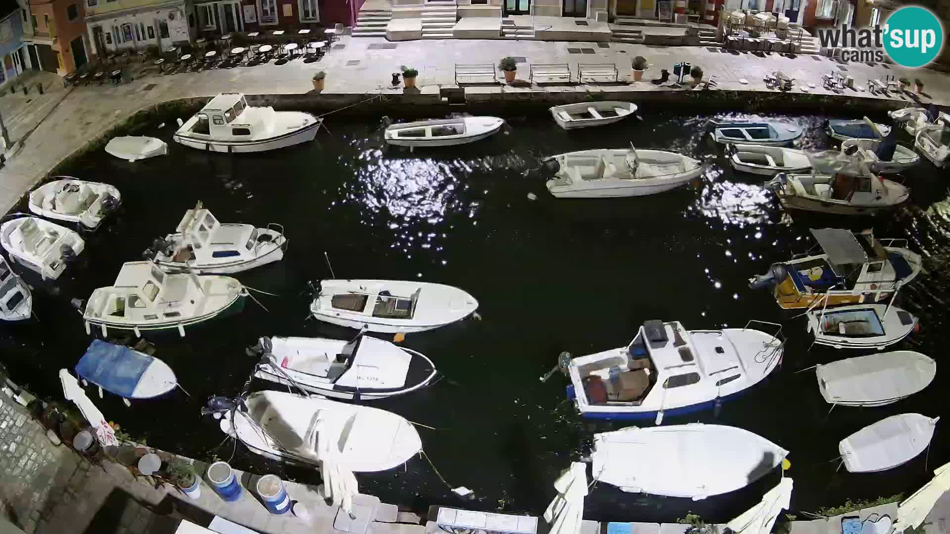 Veli Lošinj web kamera – trgič
