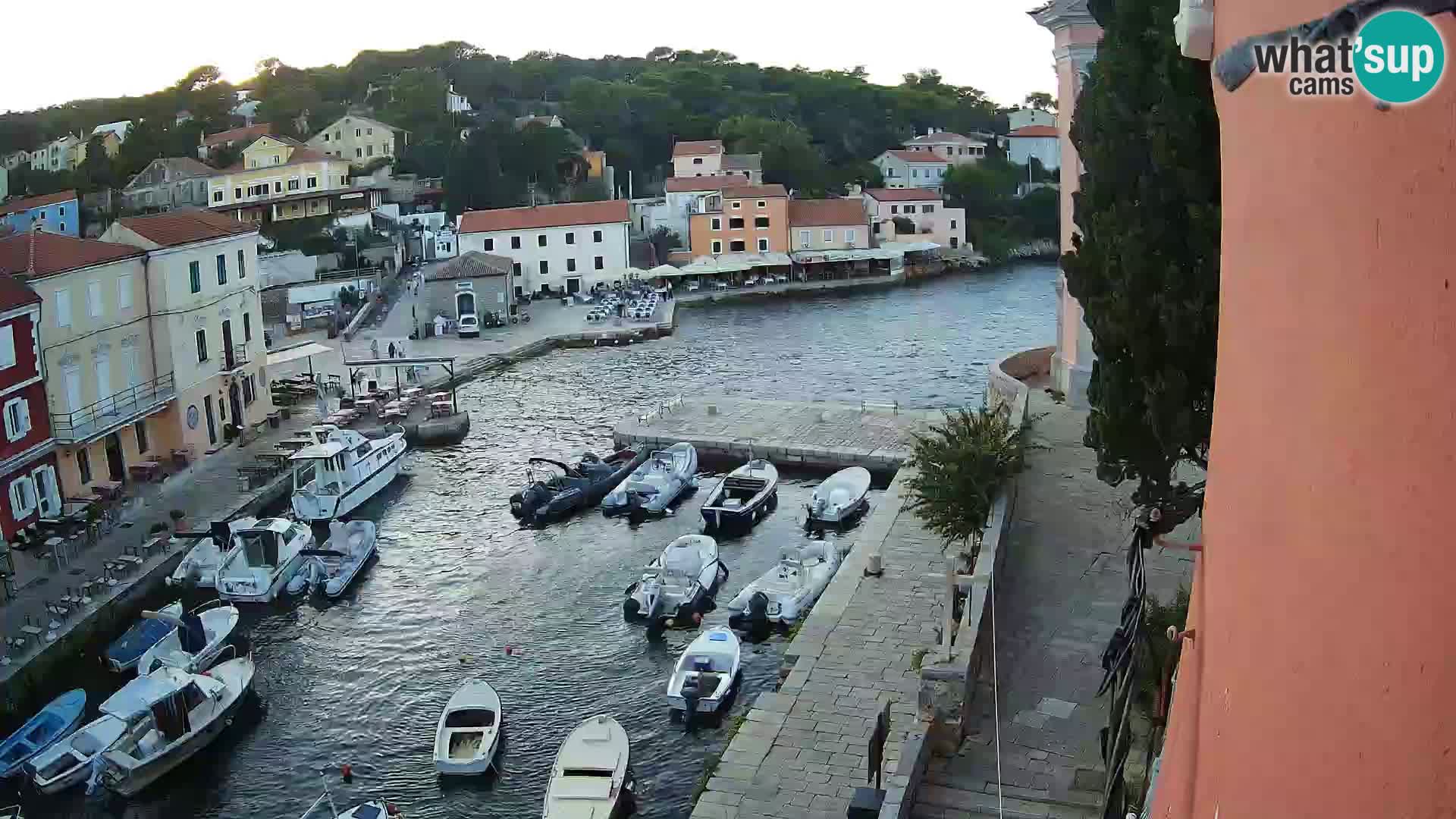 Veli Lošinj livecam – Carre