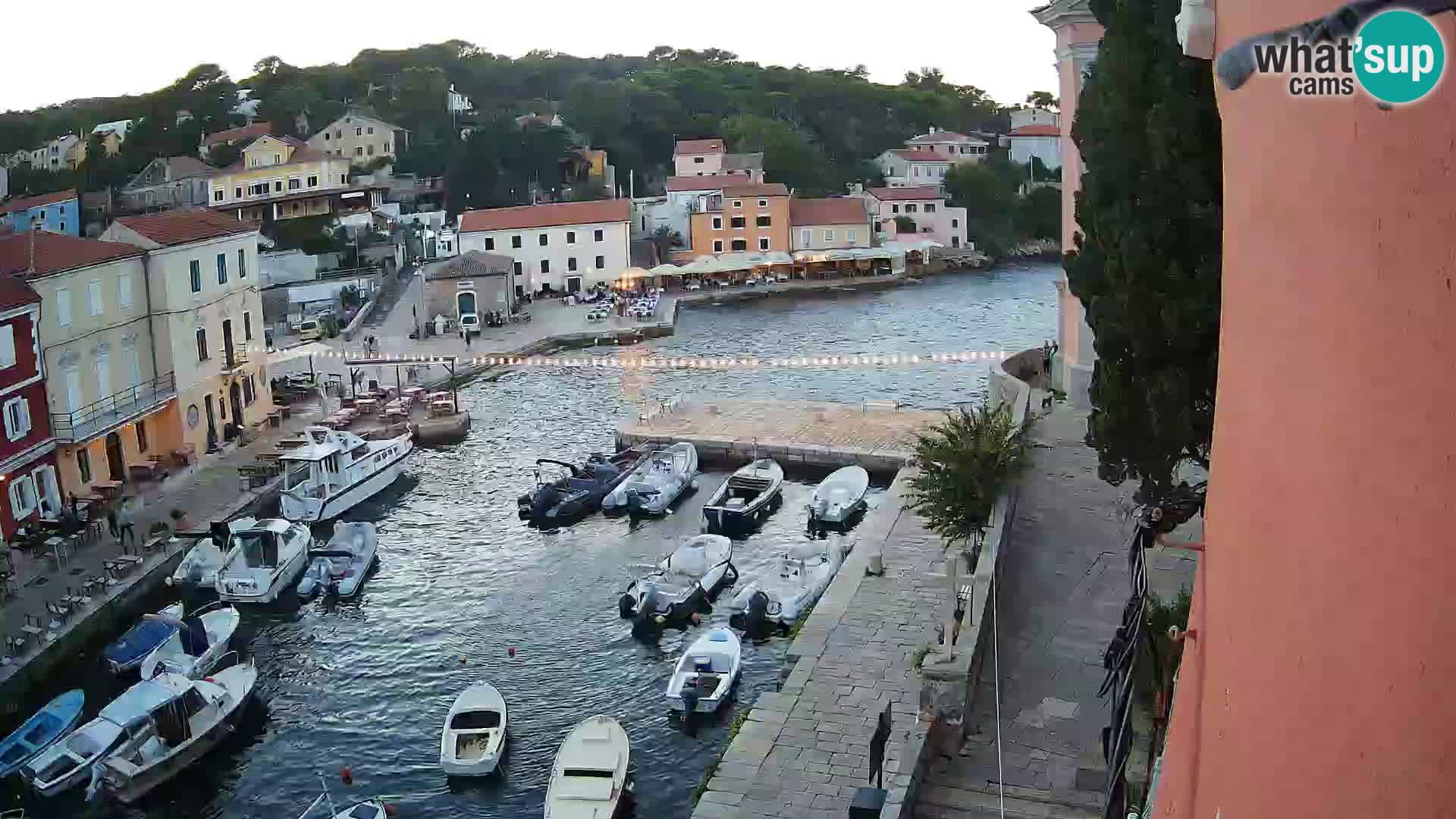 Veli Lošinj livecam – Carre