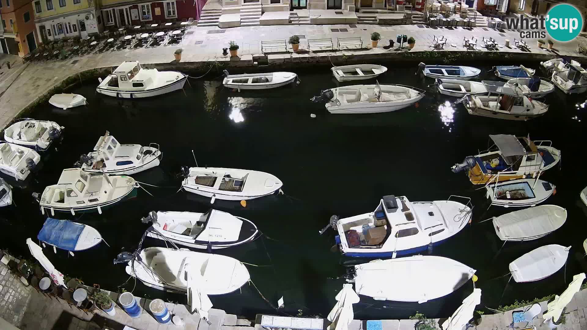 Veli Lošinj spletna kamera – trg