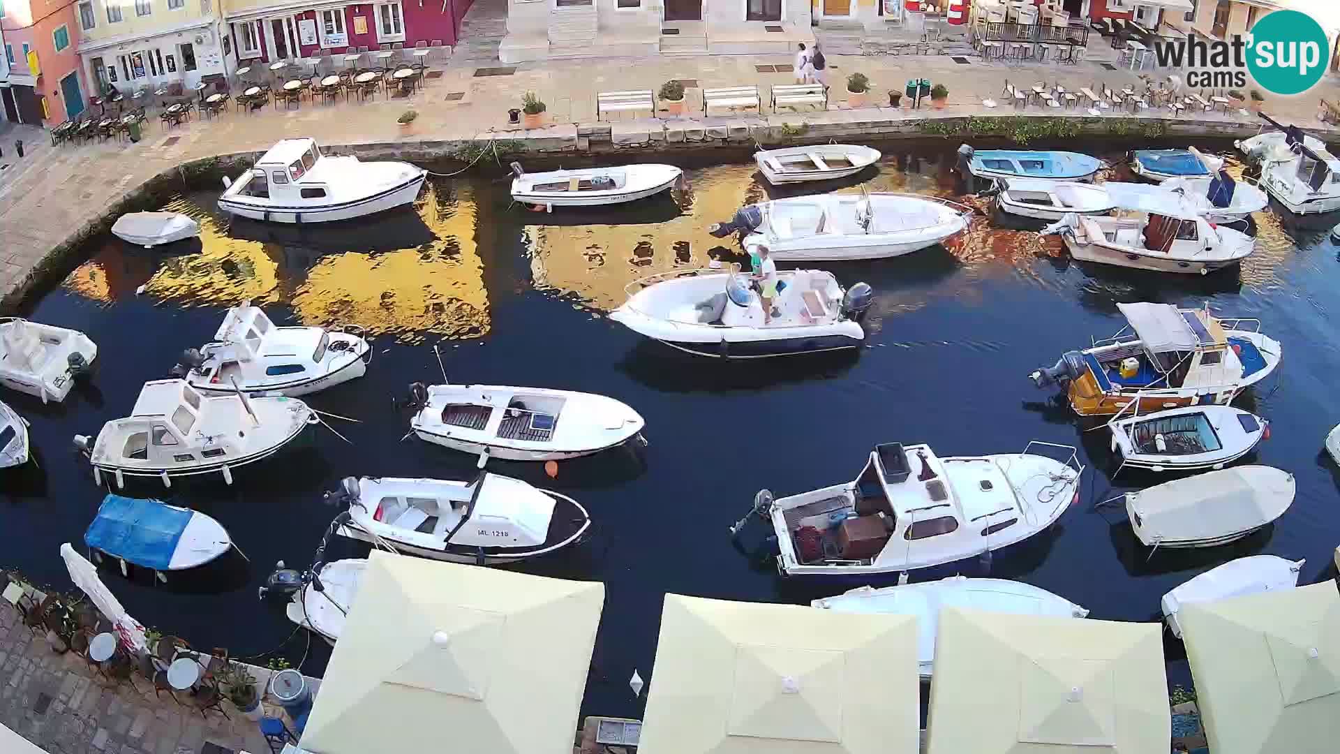 Veli Lošinj spletna kamera – trg