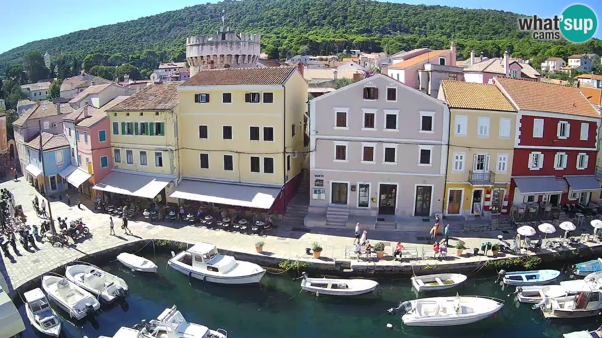 Veli Lošinj web kamera – trgič