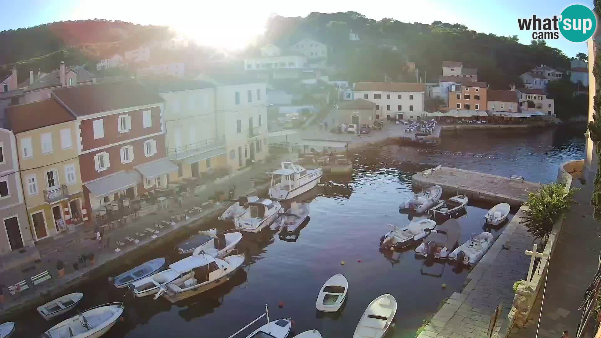 Veli Lošinj web kamera – trgič