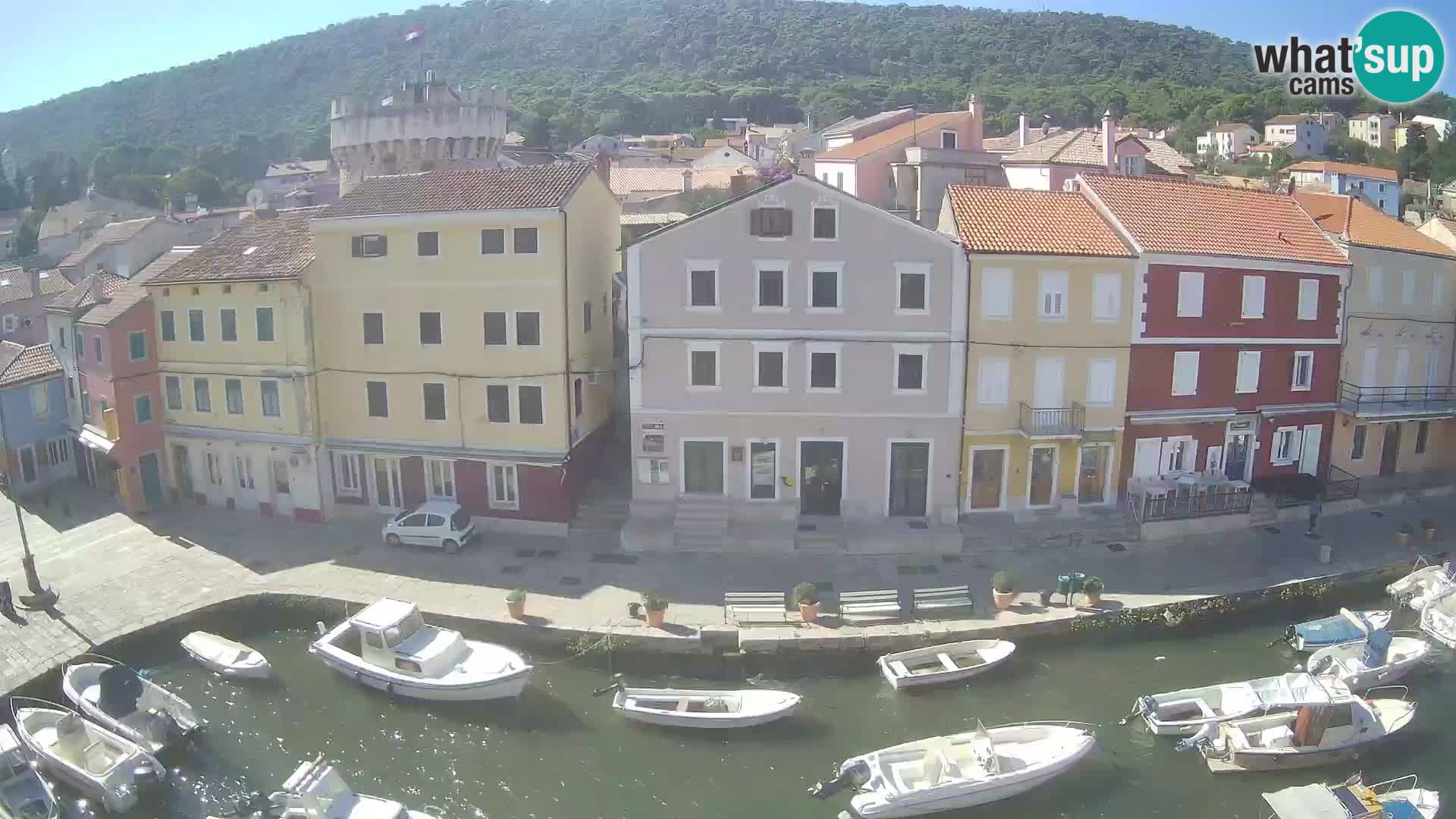 Veli Lošinj web kamera – trgič