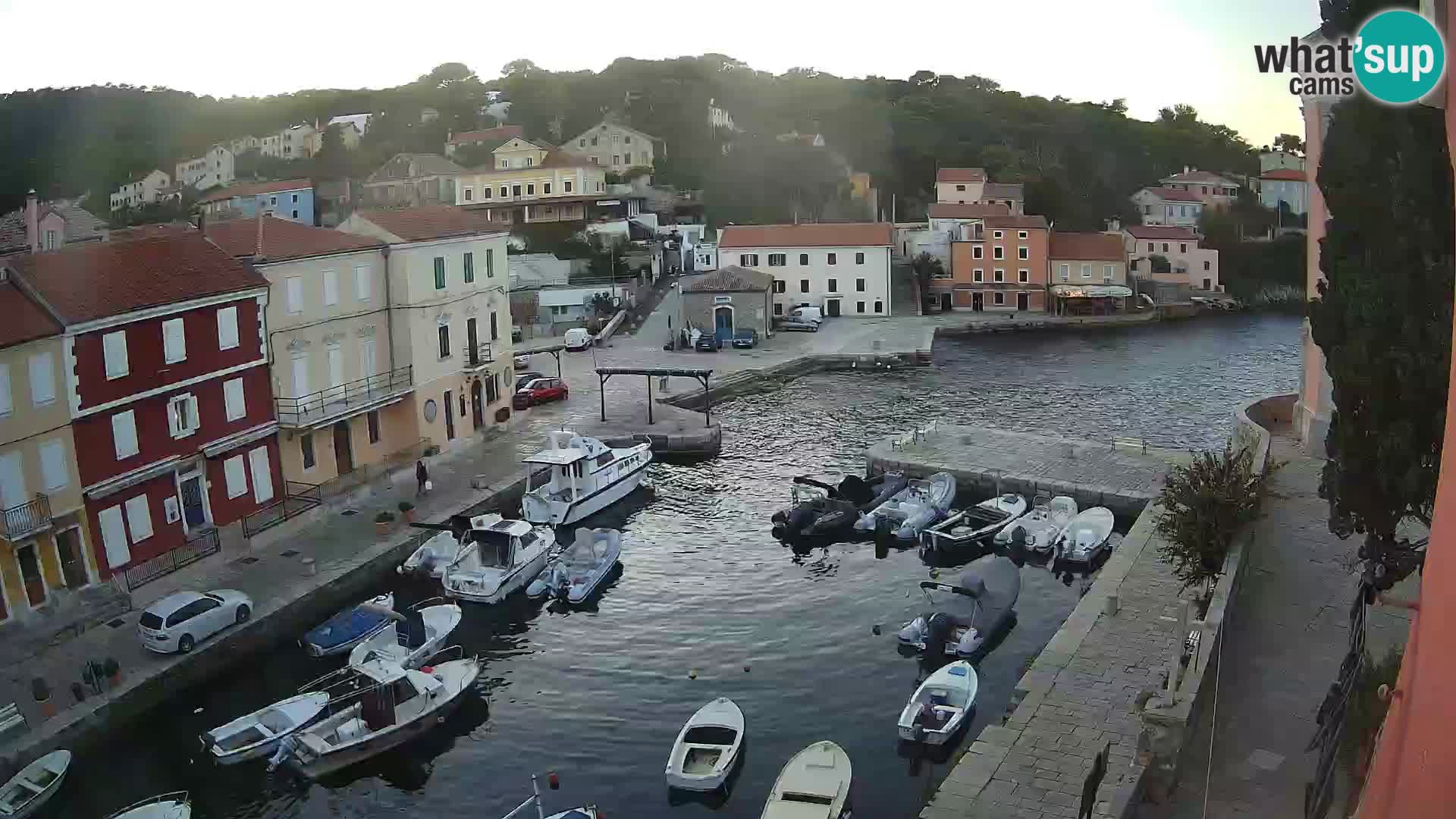 Veli Lošinj web kamera – trgič