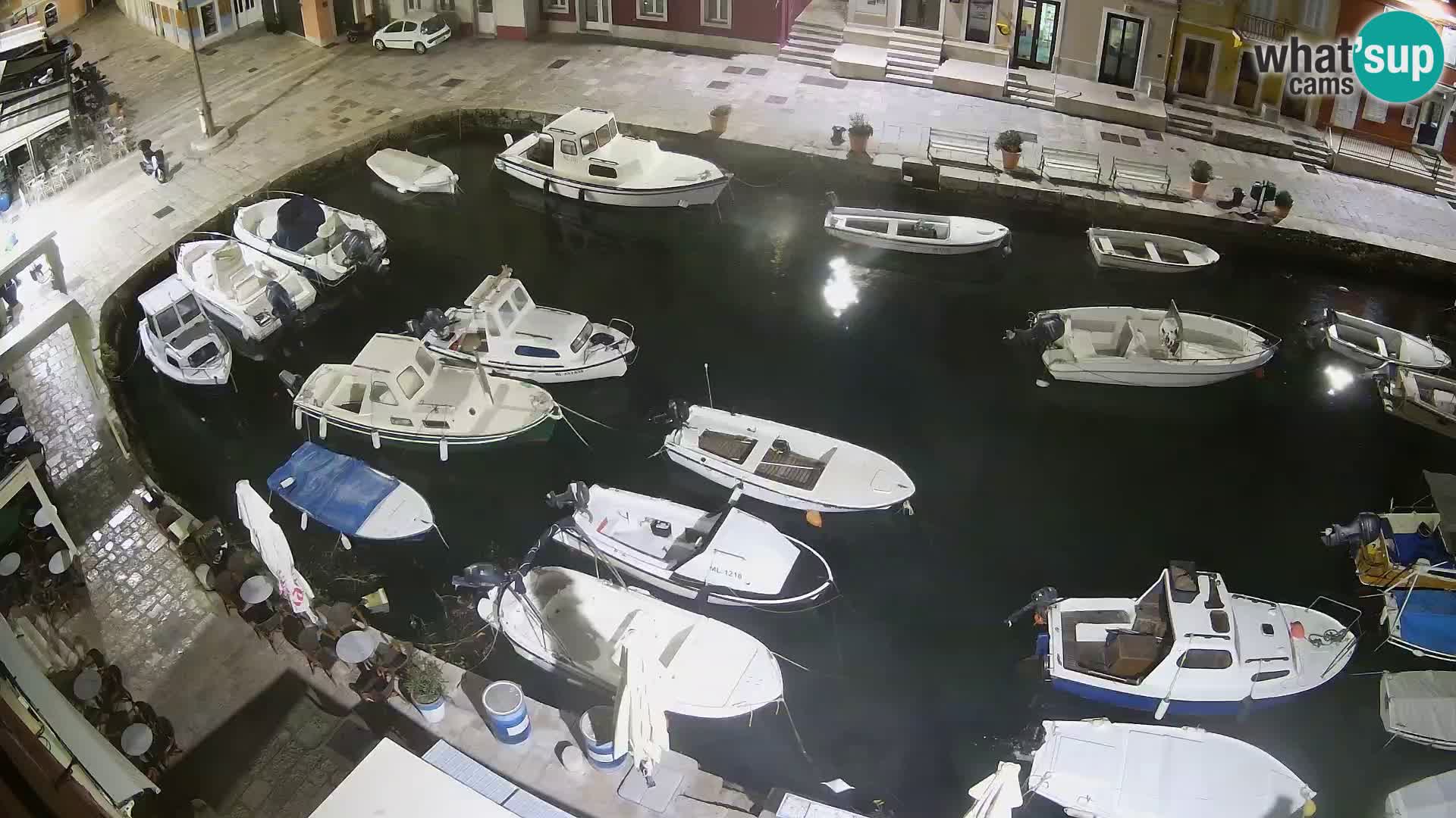 Veli Lošinj web kamera – trgič