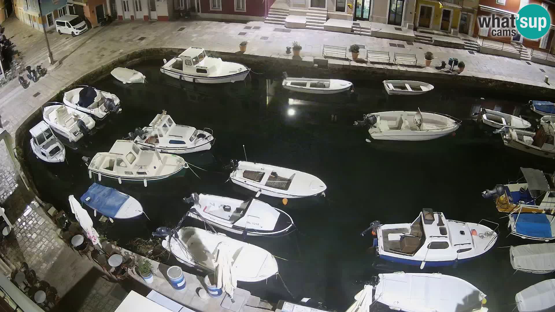 Veli Lošinj web kamera – trgič