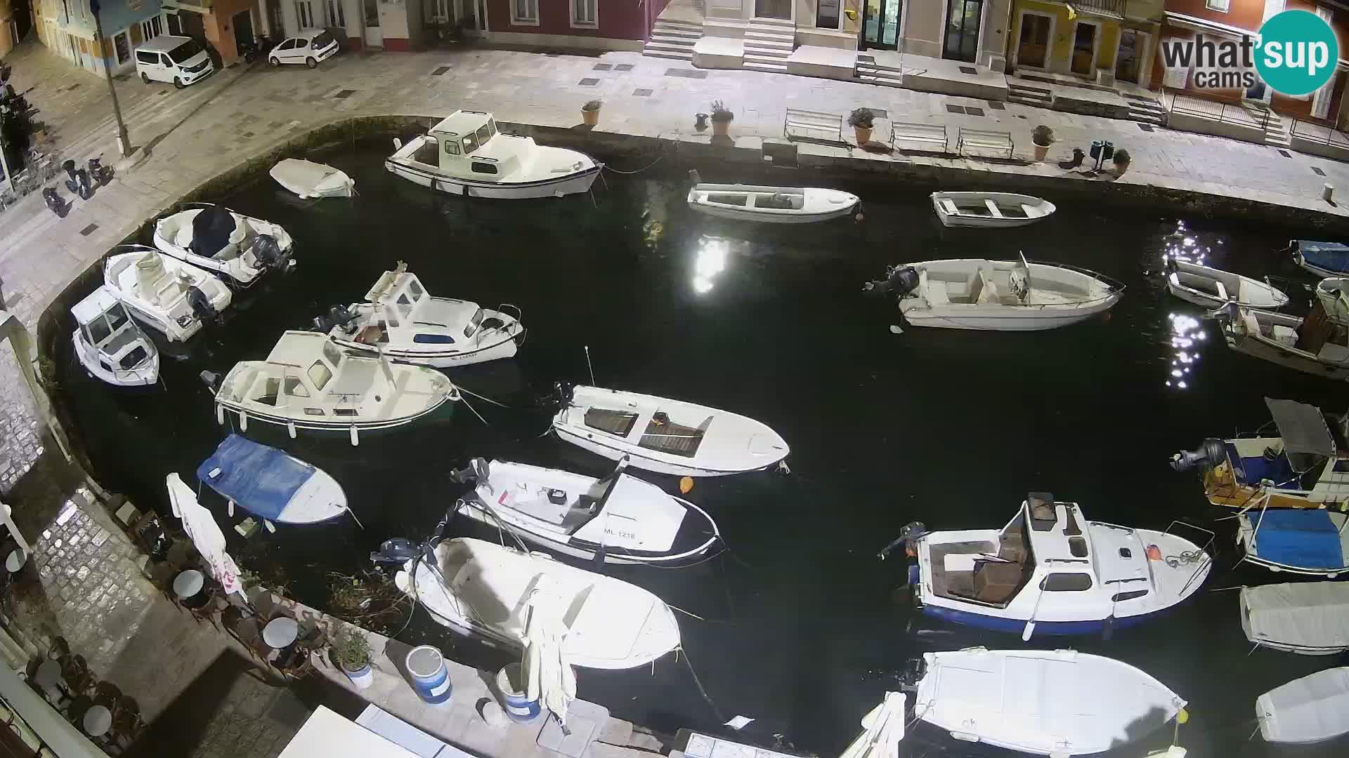 Veli Lošinj web kamera – trgič