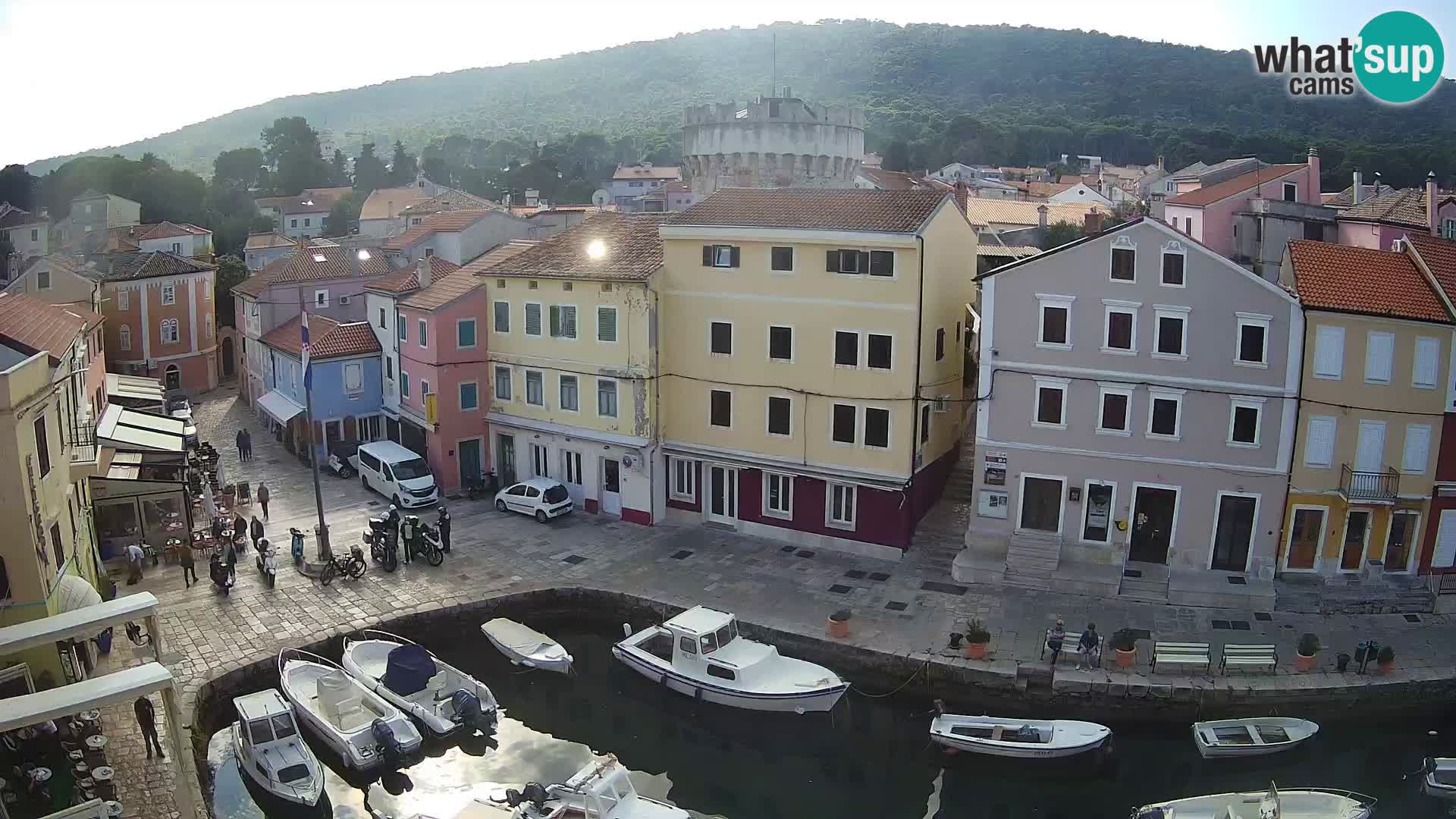 Veli Lošinj web kamera – trgič