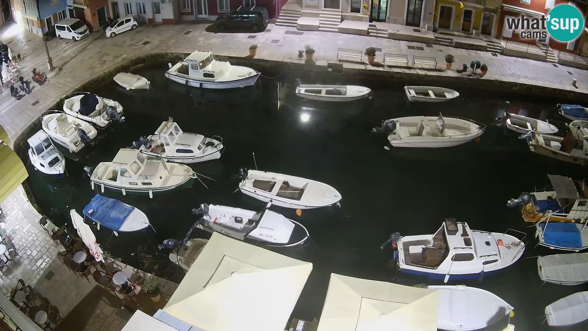 Veli Lošinj web kamera – trgič