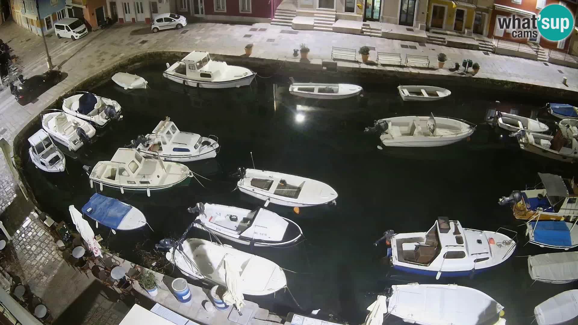 Veli Lošinj web kamera – trgič