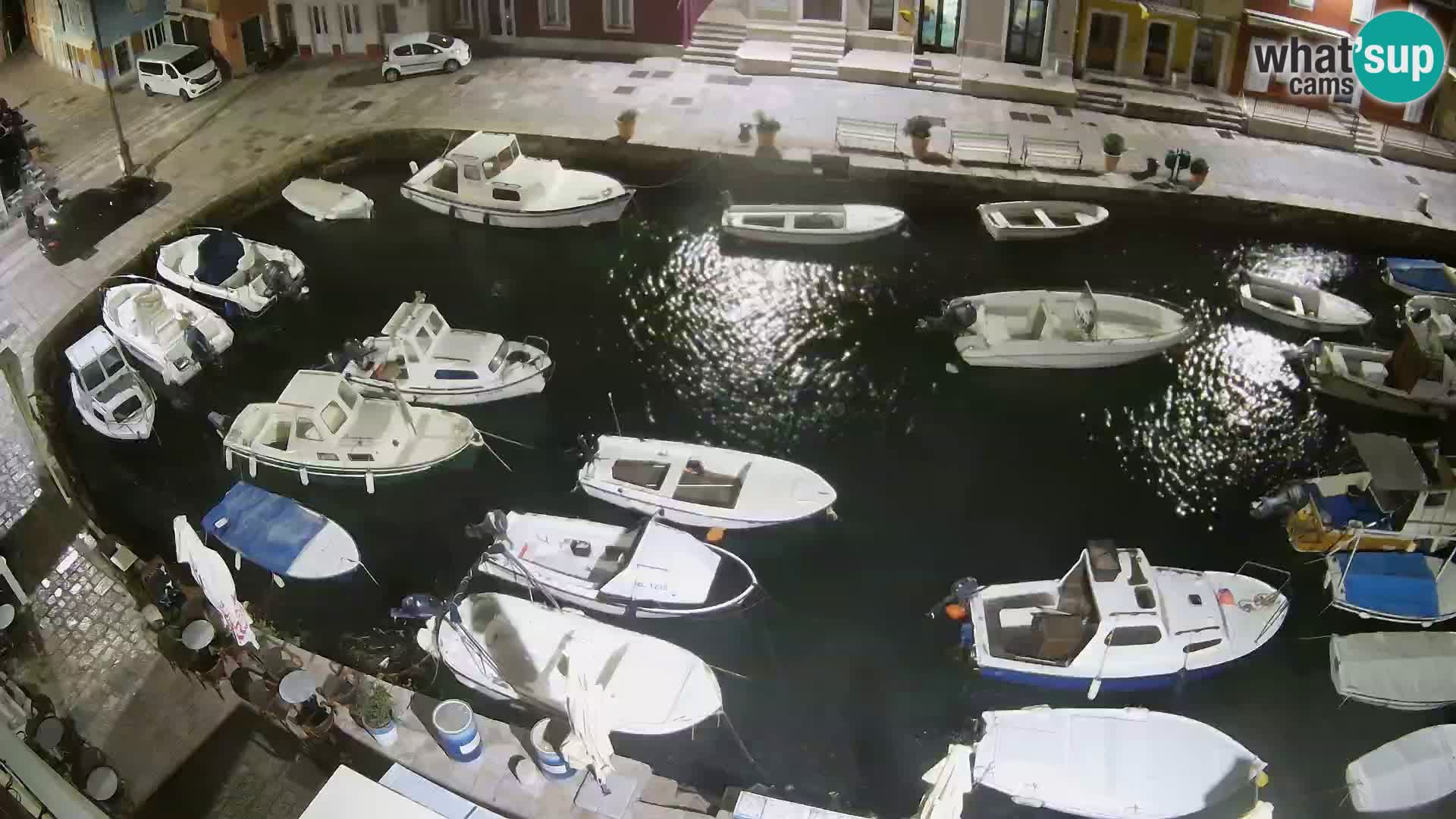 Veli Lošinj web kamera – trgič