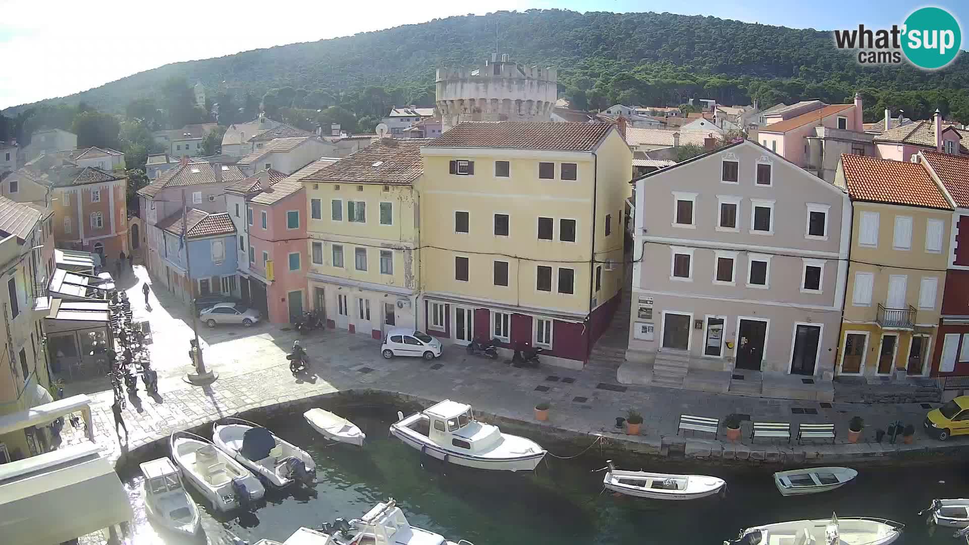 Veli Lošinj web kamera – trgič